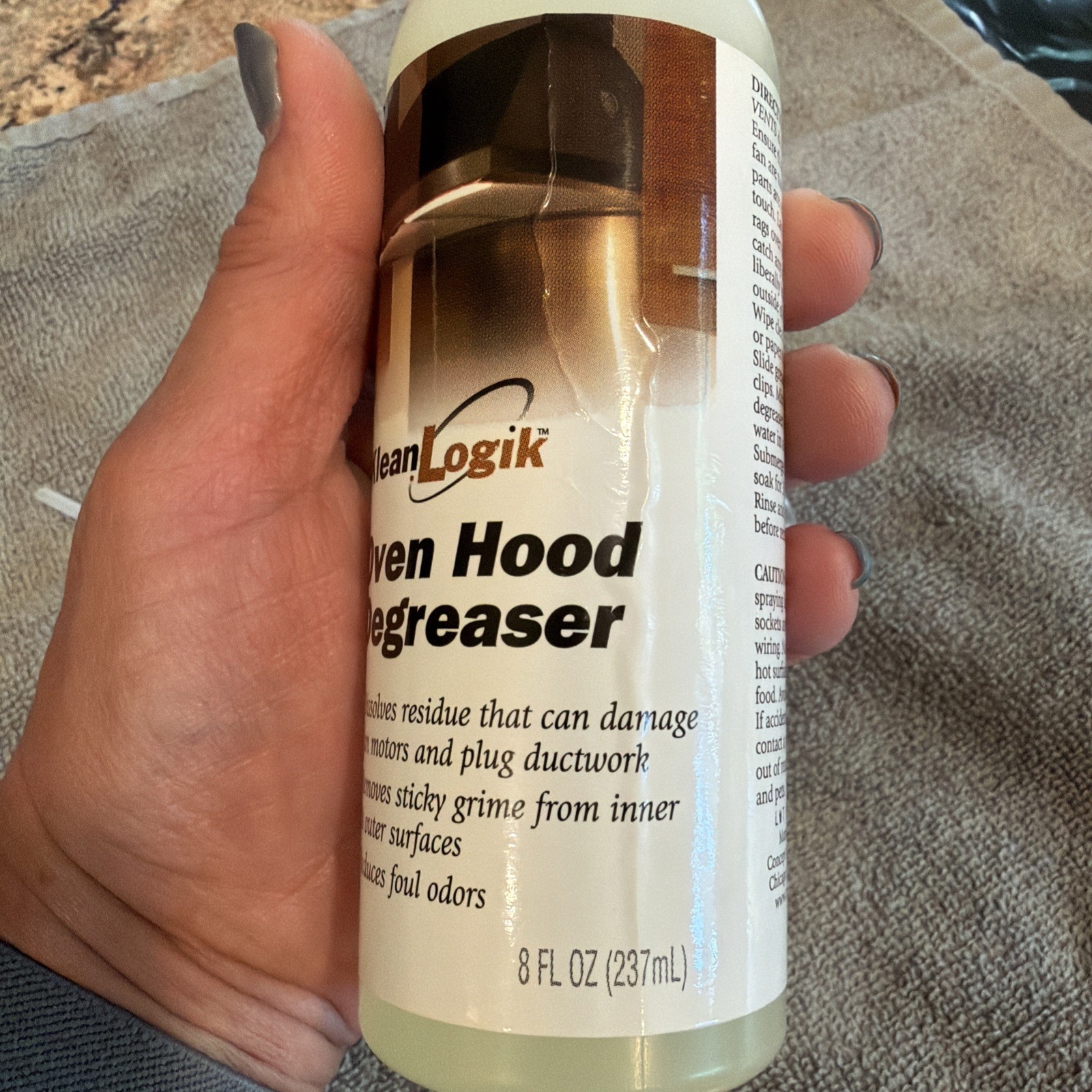 Klean Logik Oven Hood Degreaser 8 Fl oz Made in USA Sealed With Sprayer.
