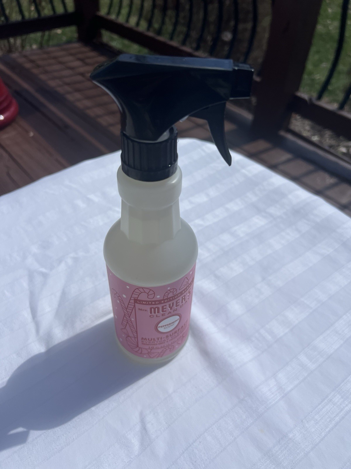 Mrs. Meyers Clean Day Multi-Surface Cleaner Peppermint Scent 16oz