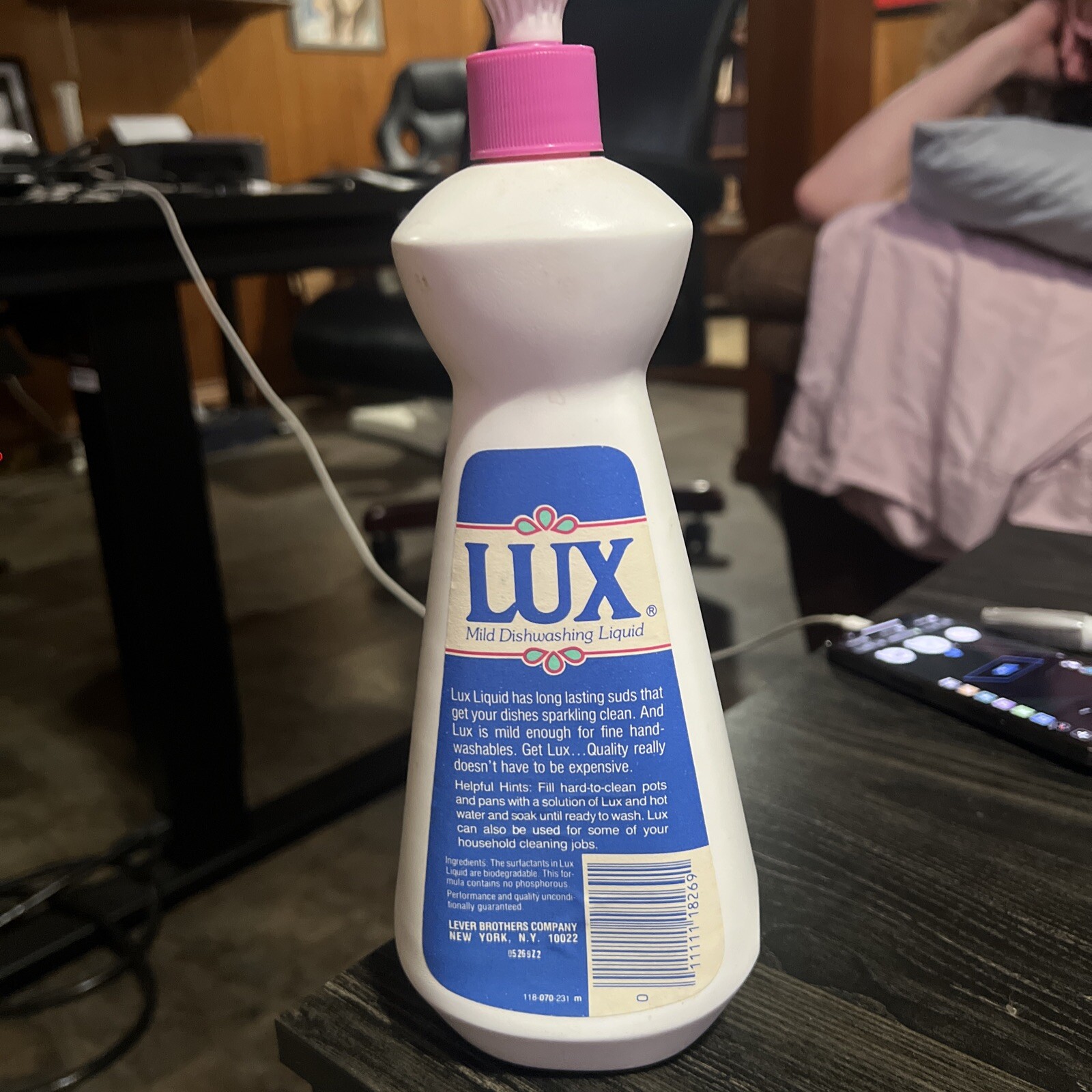 Vintage Lever Brothers co. LUX Mild Dishwashing Liquid 22 oz 1980s dishwash Soap