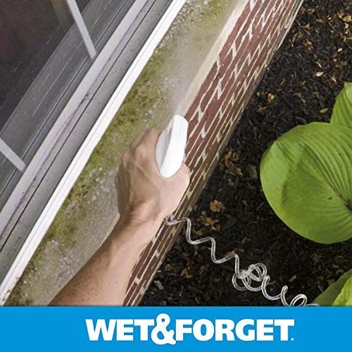 Eco-Friendly 64oz Outdoor Stain Remover – Tackles Moss & Mildew Effectively