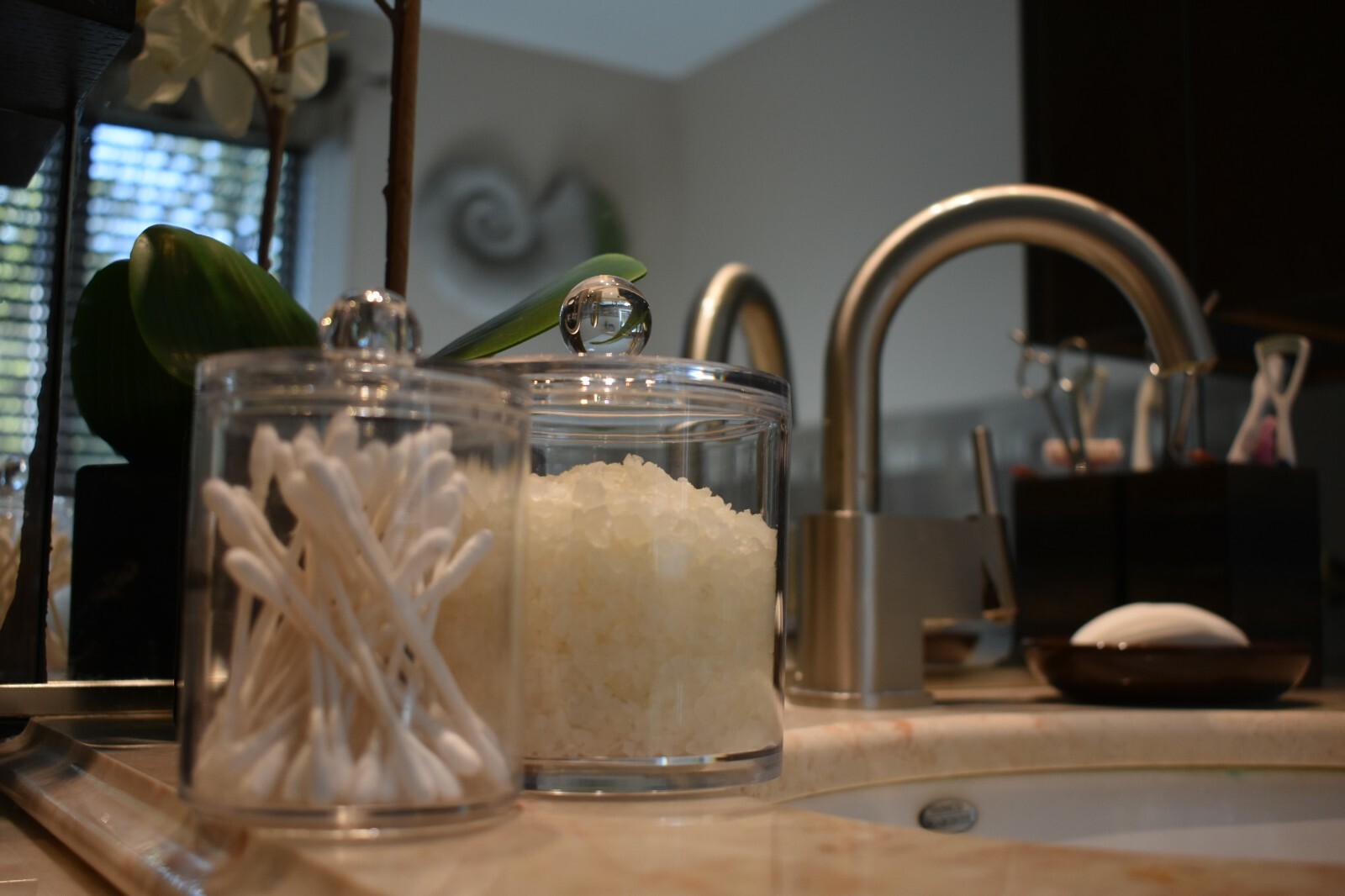 Qtip DISPENSER HOLDER Bathroom Vanity Organizer Apothecary Clear 10 oz & 20 oz.