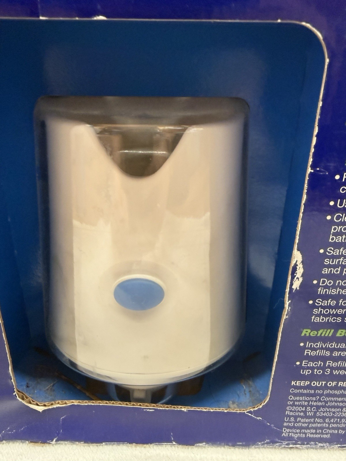 Scrubbing Bubbles AUTOMATIC BATHROOM SHOWER CLEANER Kit w/ 4 Cleaning Solutions