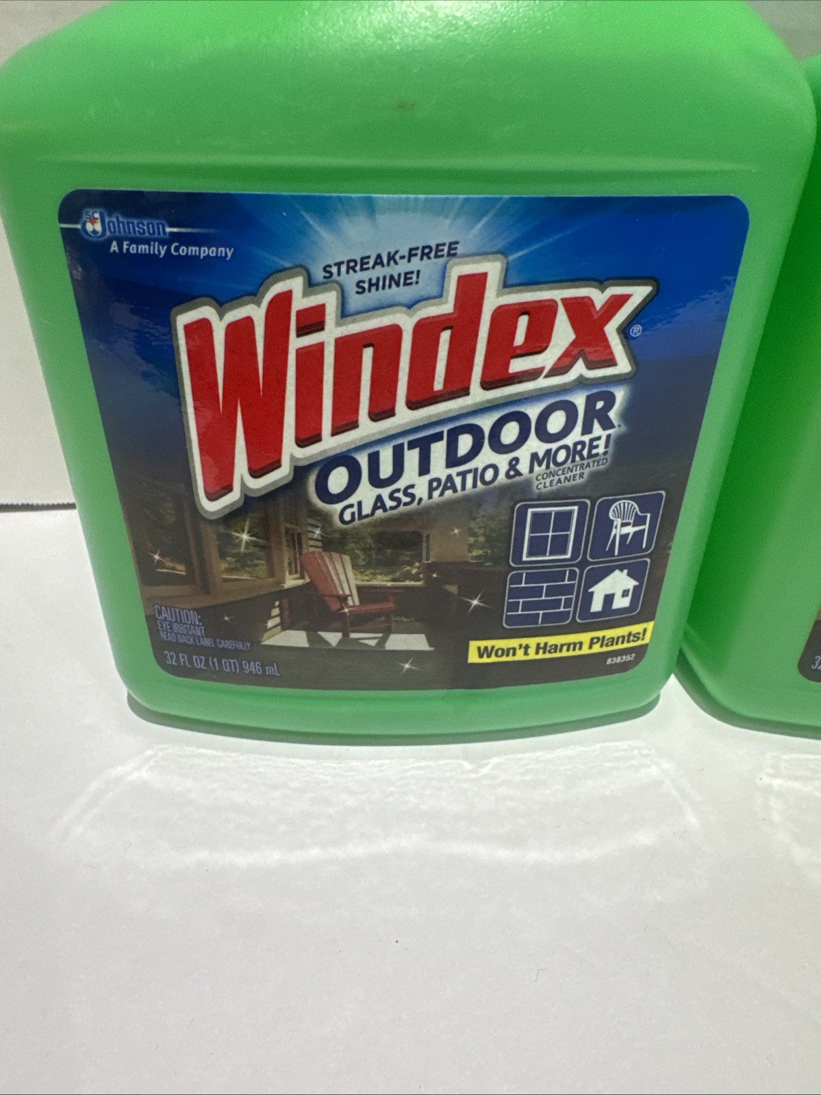 Windex Outdoor Glass Patio Cleaner Two 32 fl oz Spray Streak-Free Shine NOS