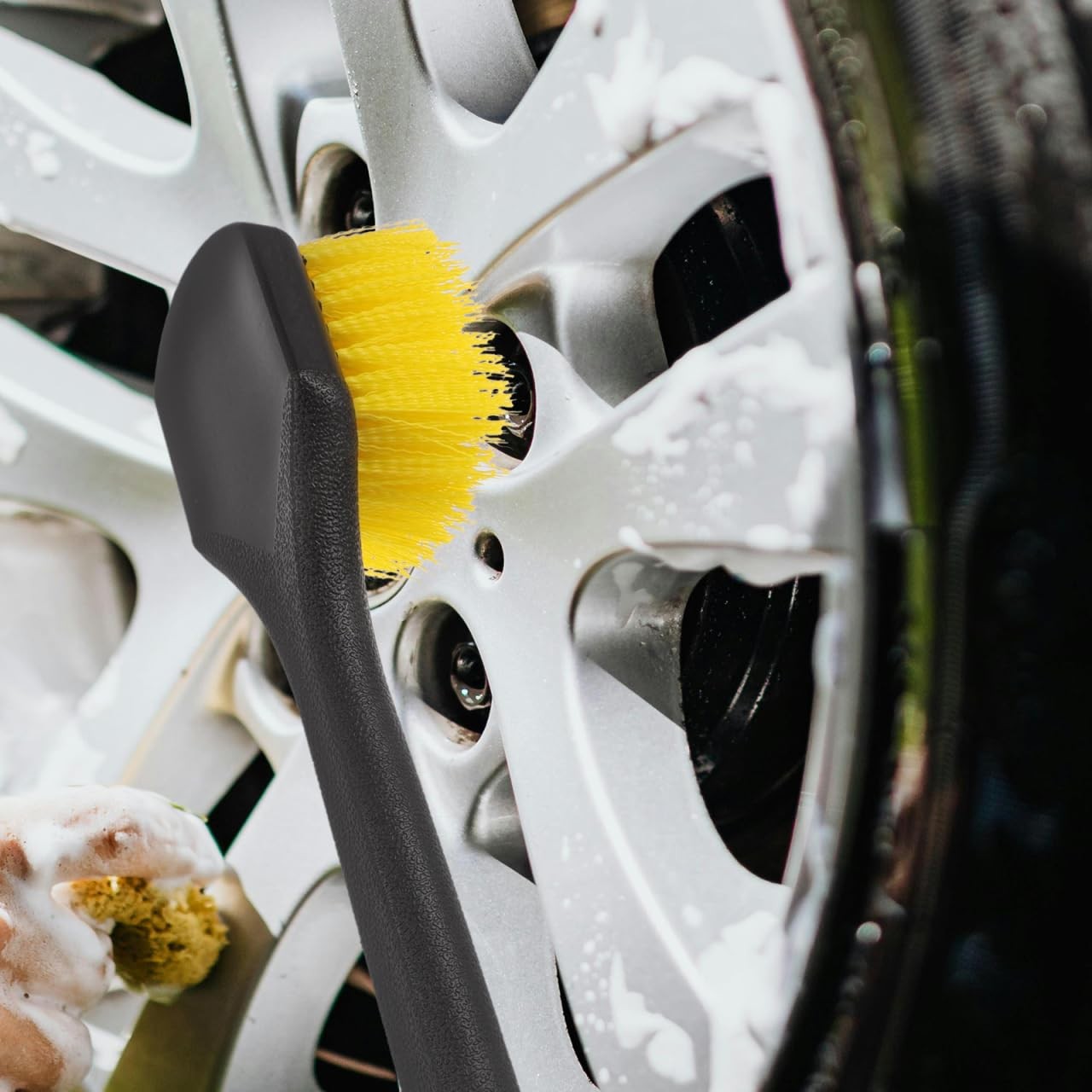 Long Handle Car Tire Brush with Heavy Duty Stiff Bristles for Wheel and Rim C…