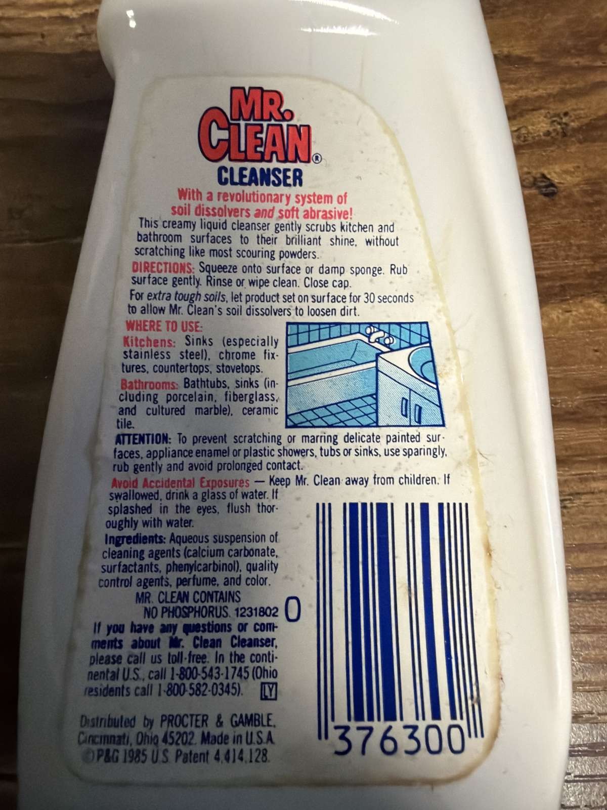 Vintage 1980s Mr. Clean Cleanser With Soft Abrasive 6 oz Bottle P&G