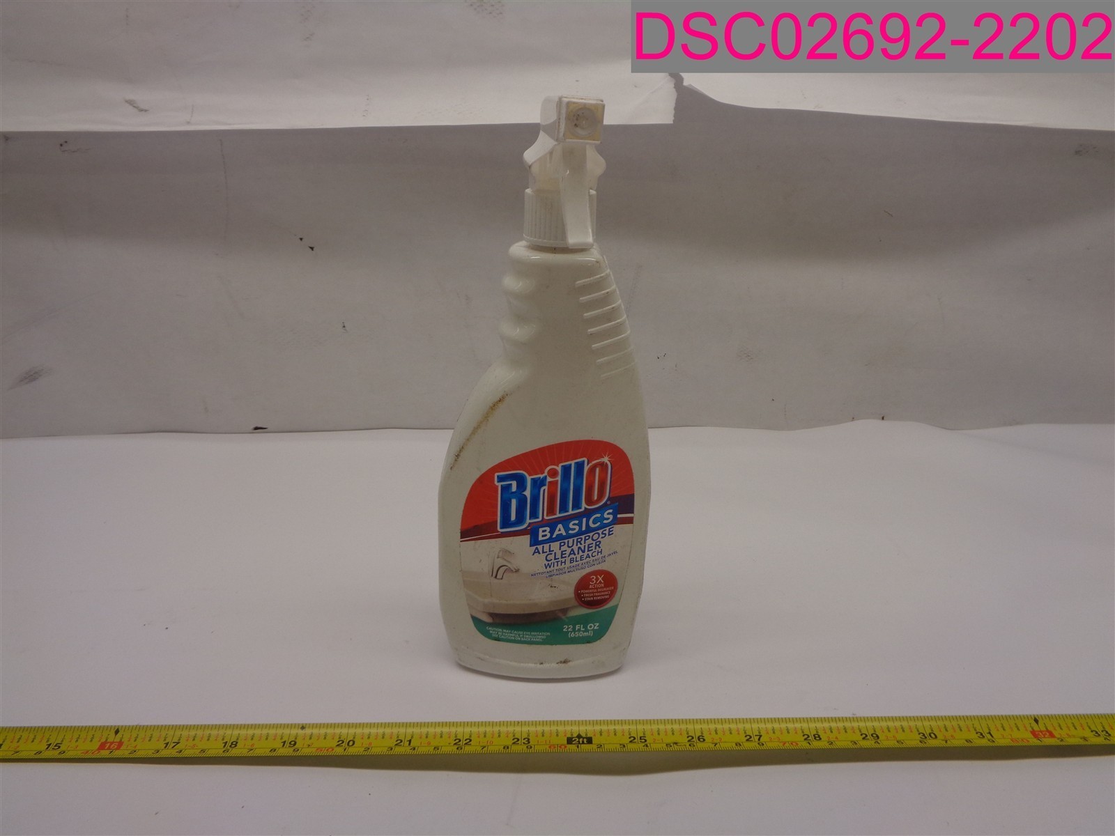 QTY=660 fl.oz (30 x 22 fl.oz); Brillo Basics All Purpose Cleaner w/ Bleach Spray