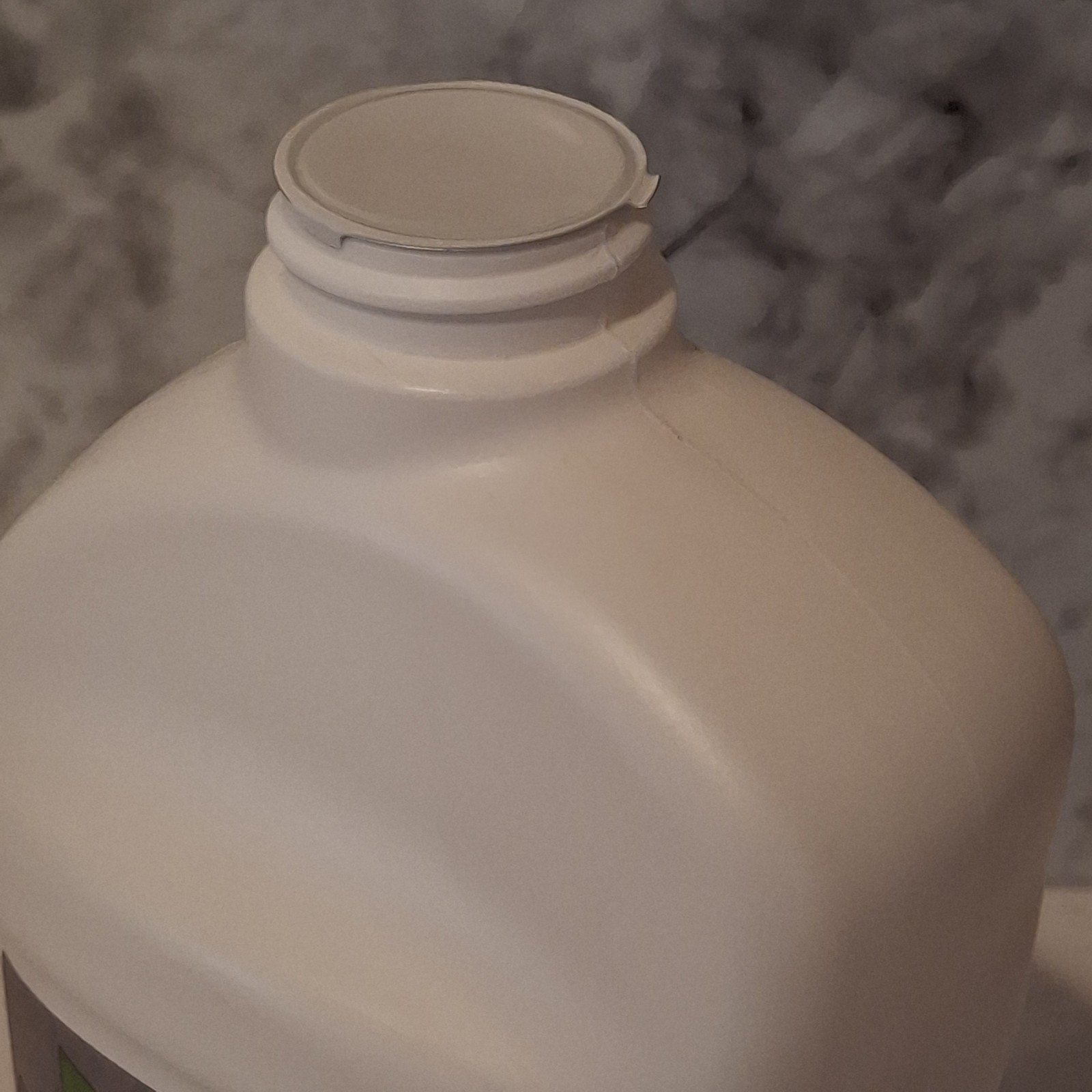 NEW Bona Hard Surface Floor Polish Liquid 32 oz Stone Tile & Laminate Shine