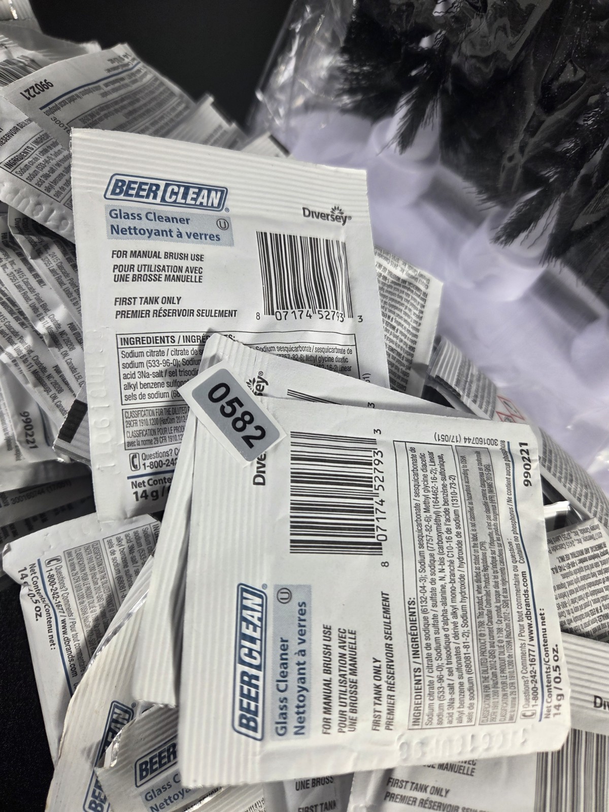 Commercial Bar Glass Washer + 80 BEER CLEAN Packets Diversey 3-Brush System #582