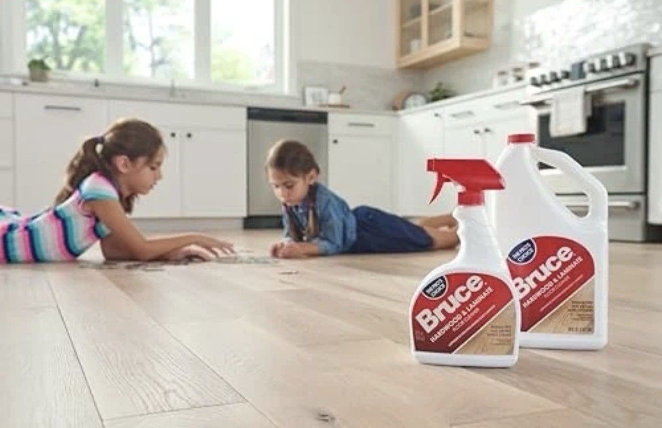 Bruce Hardwood and Laminate Floor Cleaner for All No-Wax Urethane Finished