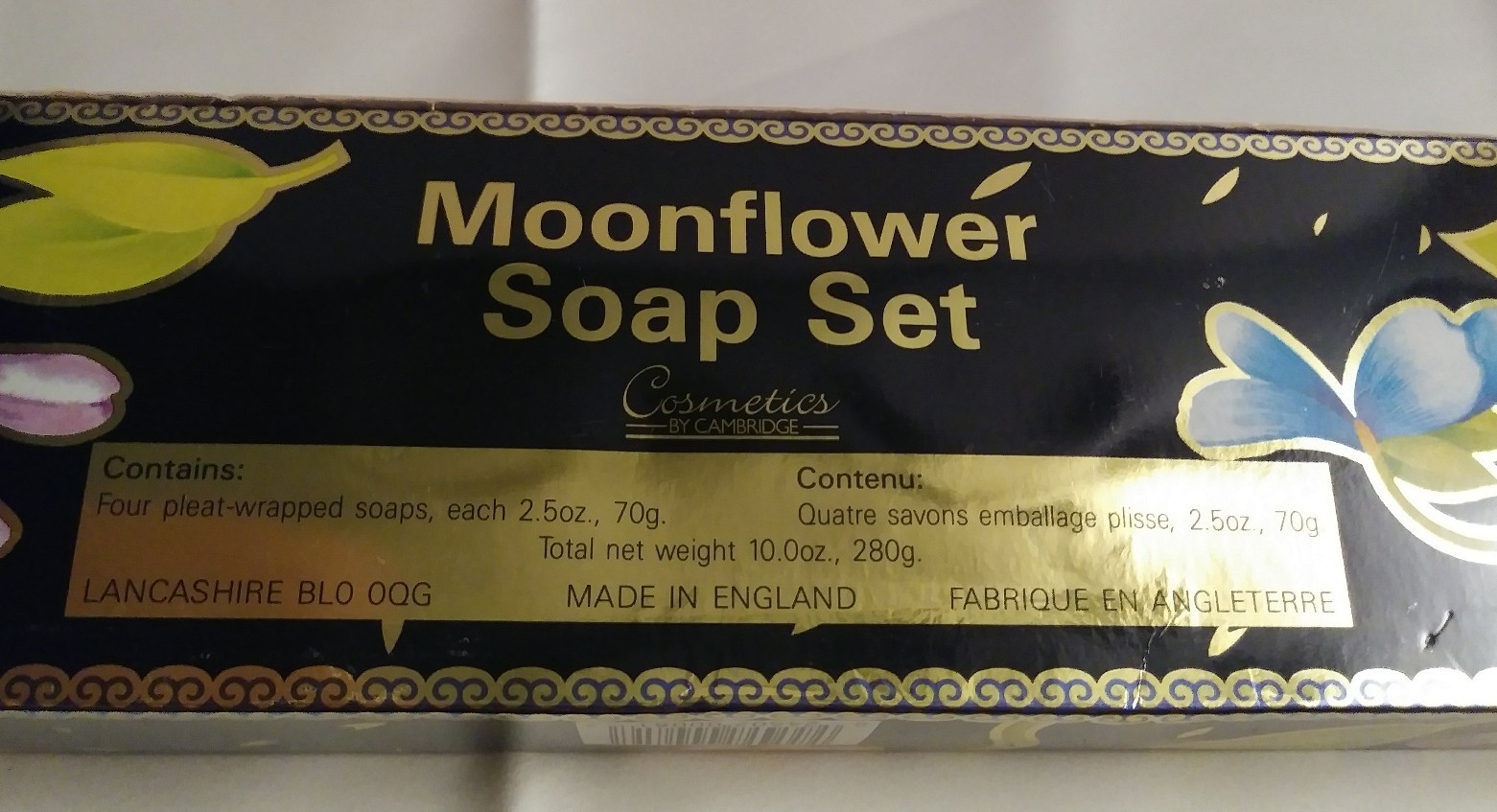 MOONFLOWER SOAP SET OF 4 PLEAT-WRAPPED SOAPS 2.5 OZ. 70 G COSMETICS BY CAMBRIDGE