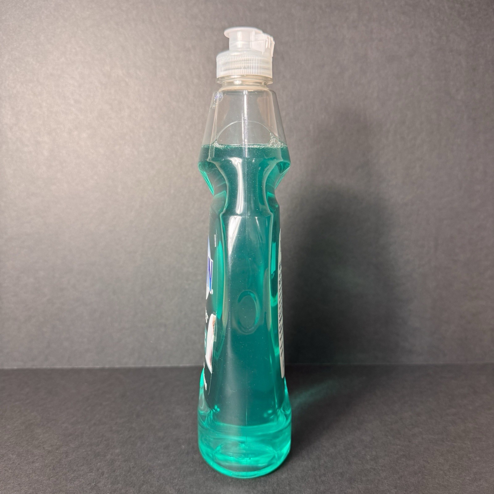 Dawn Ultra Escapes New Zealand Springs Scent RARE Dish Soap 21.6 fl oz
