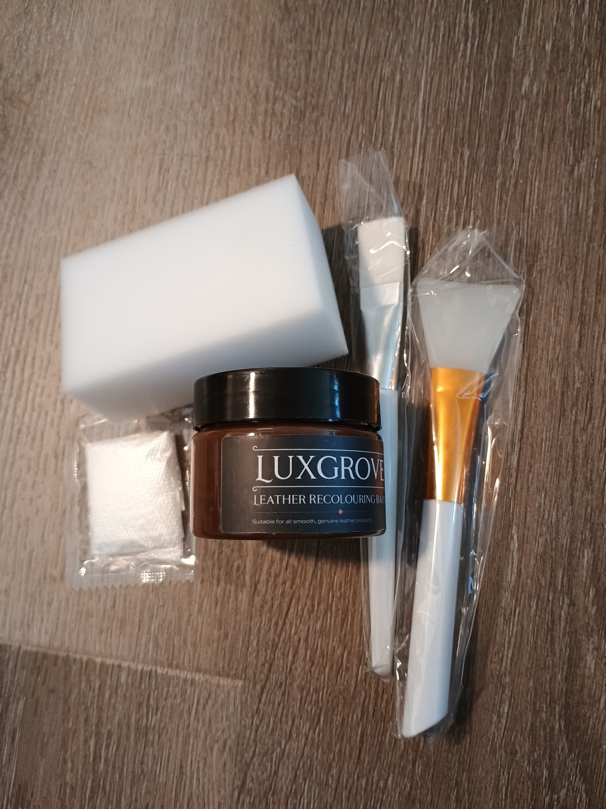 Luxgrove Dark Brown Leather Recoloring Balm, Leather & Vinyl Repair Kit