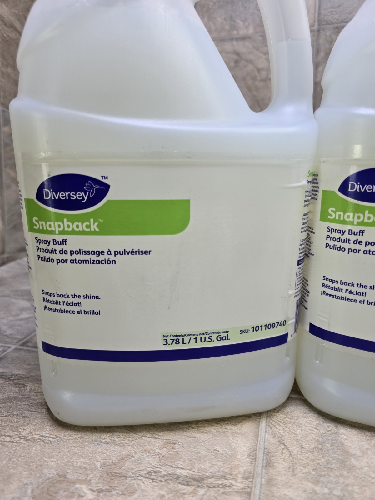 2pc Diversey Snapback Concentrated Spray Buff Floor Finish 1 gallon Ea