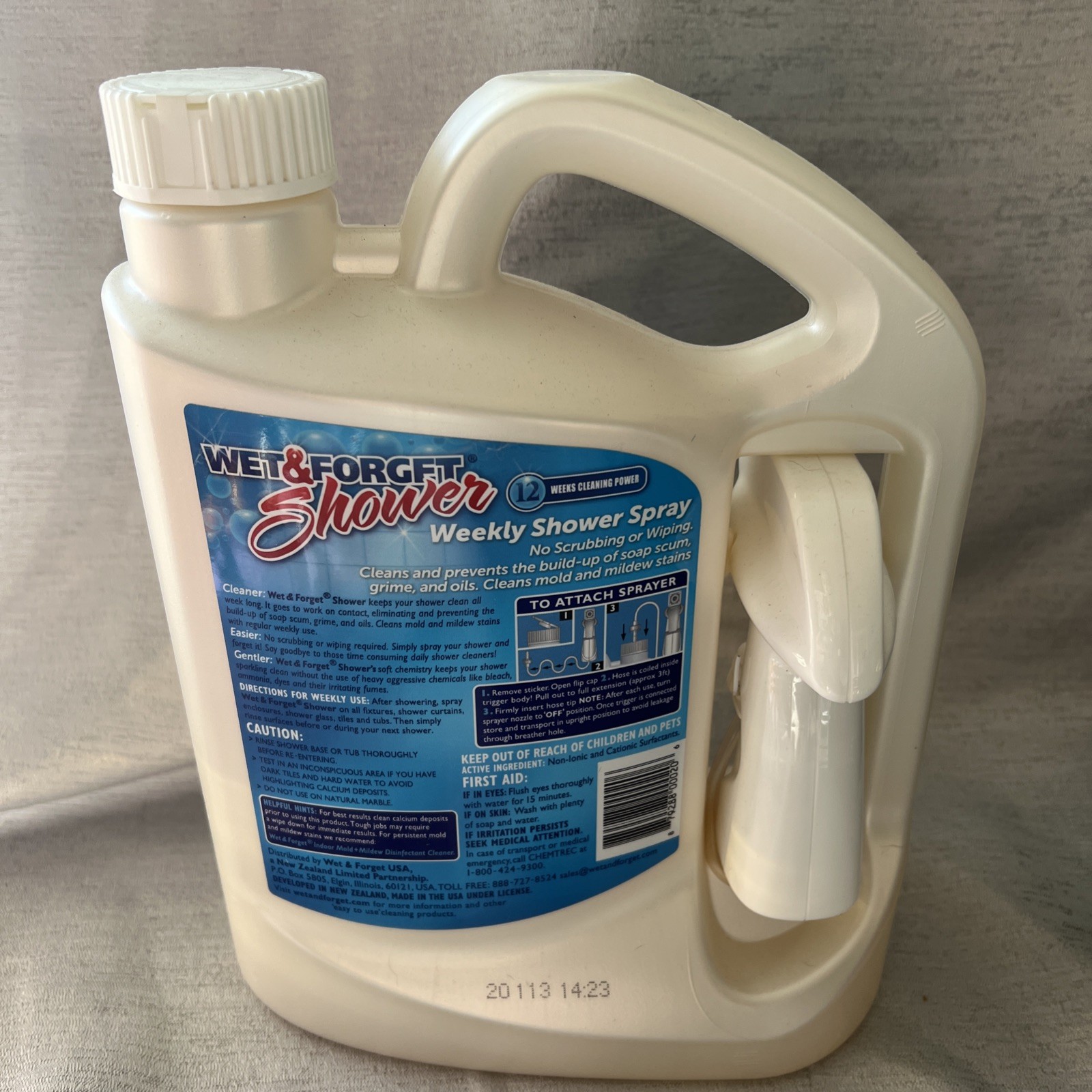 1 Wet & Forget Shower Cleaner Weekly Application Requires No Scrubbing, 64 Ounce