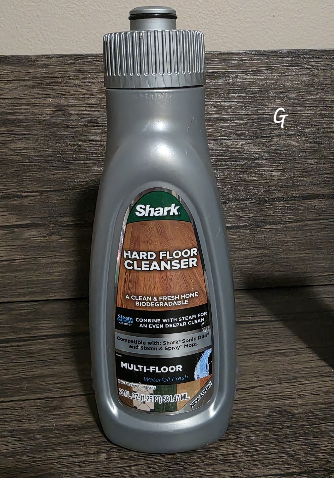 Shark Hard Floor Cleanser Multi-Floor 20oz Waterfall Fresh