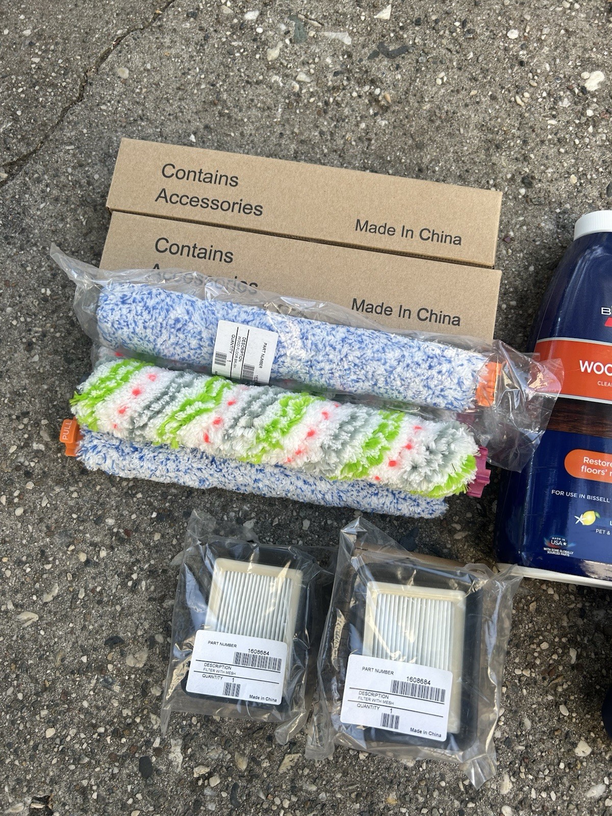 Huge Lot of Bissell Cleaning Supplies Rollers Cleaner Wood Floors All Brand New