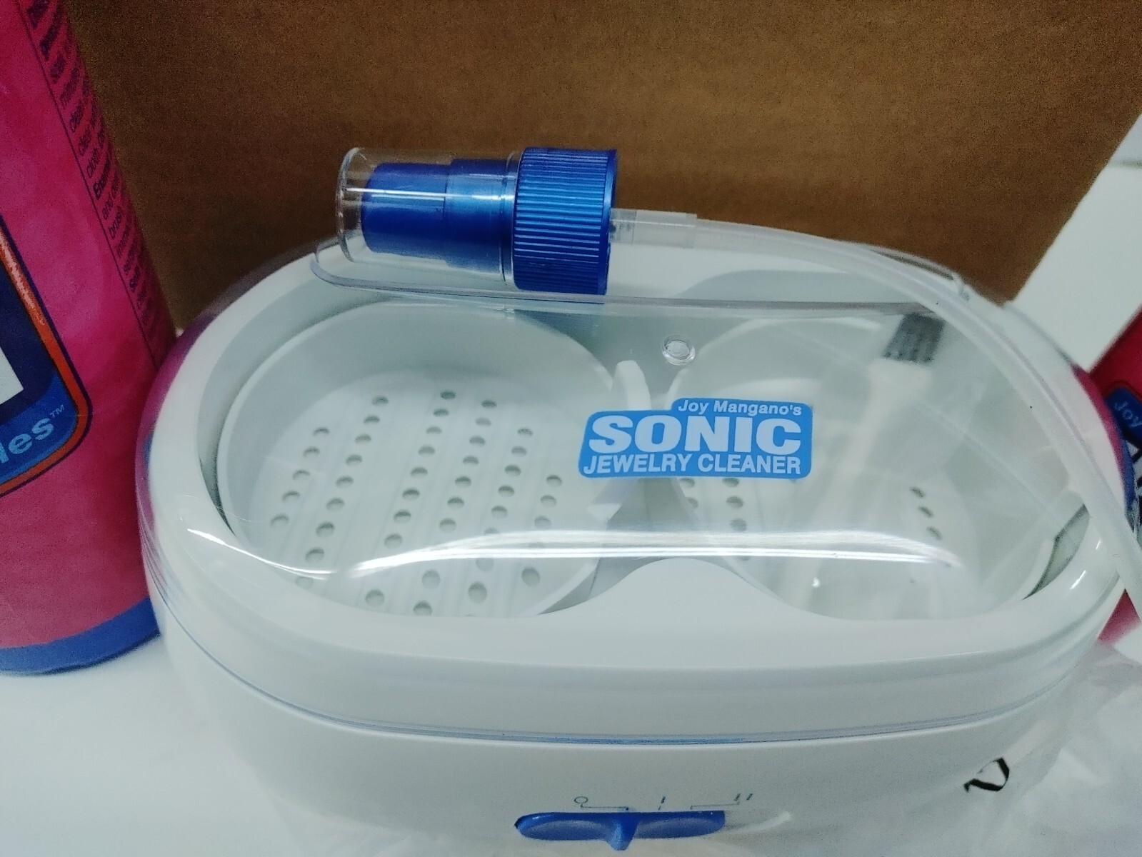 N.O.S Joy Mangano’s Miracle Clean pink 32 & 8.oz with sonic Jewelry Cleaner