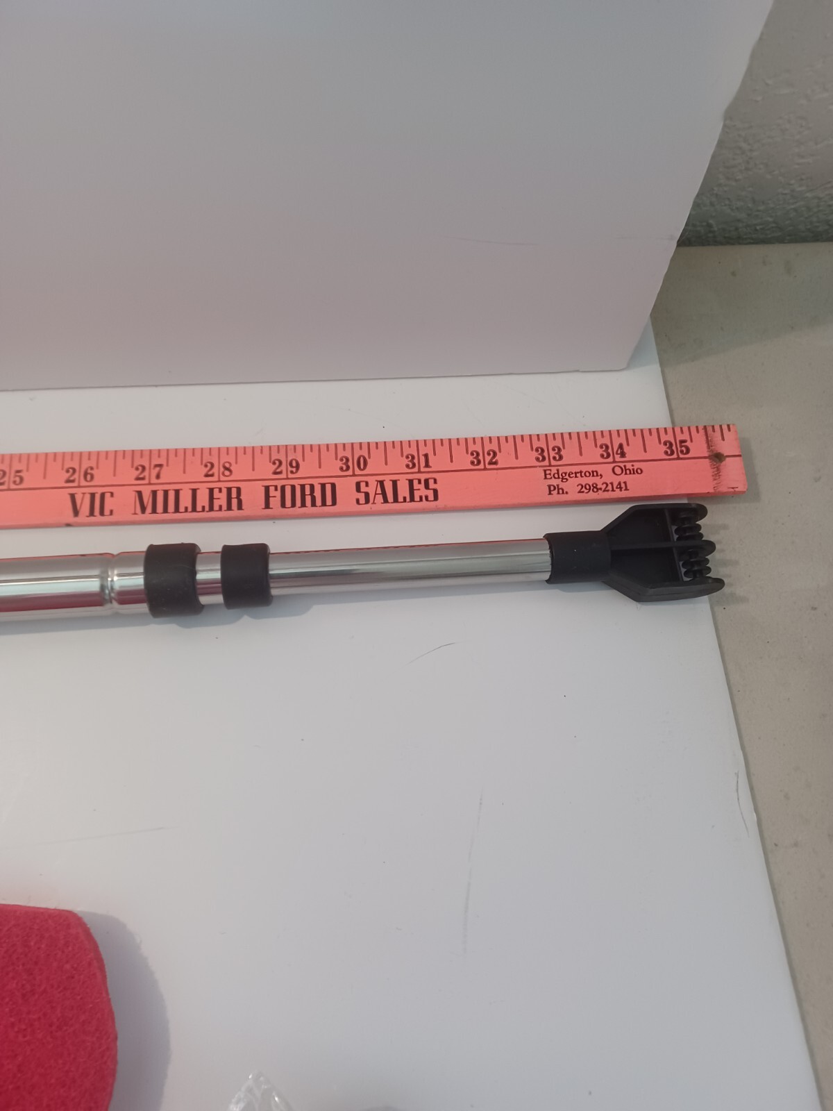 Adjustable Handle Tub & Tile Scrubbing Brush Extends 46″ 3 In 1 NEW Item#1249