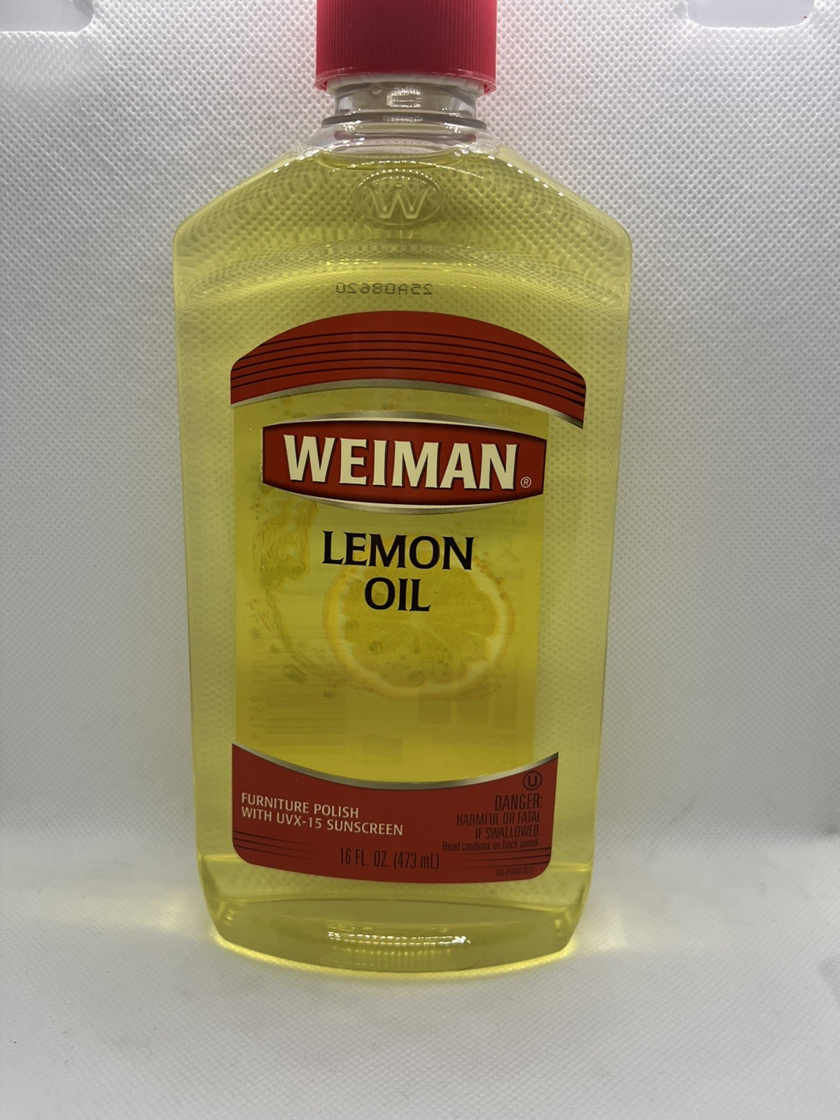 NEW! Weiman Lemon Oil Wood Furniture Polish with UVX-15 Sunscreen, 16 Fl. Oz.