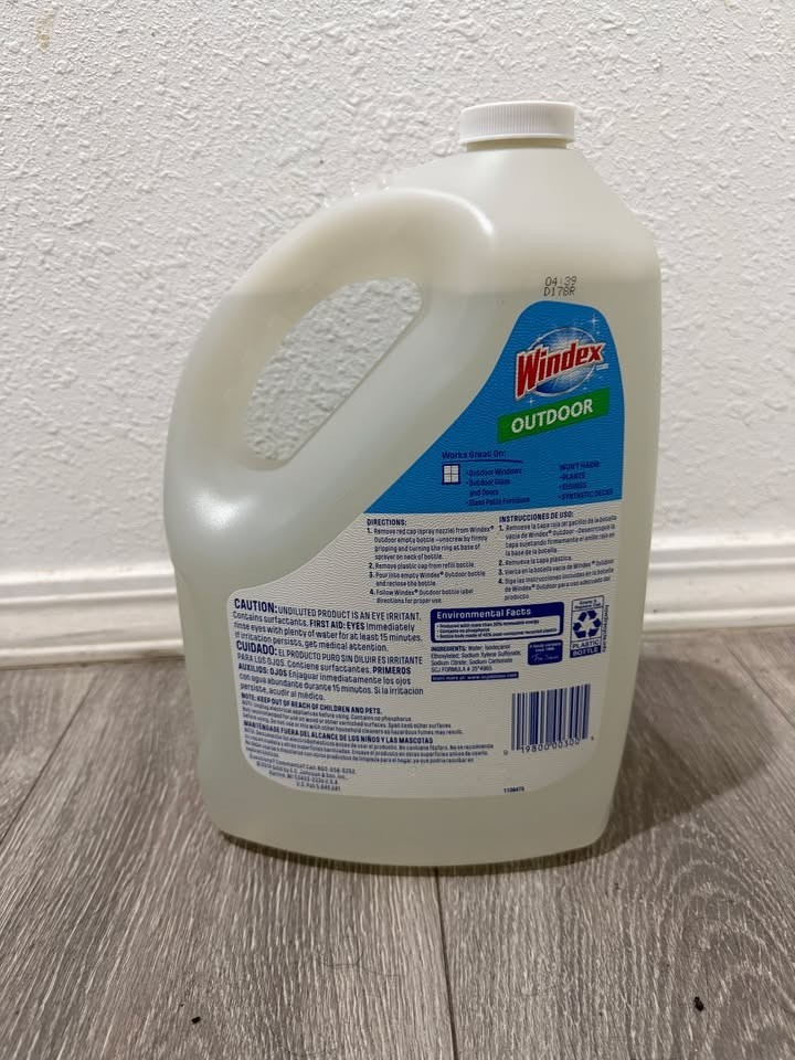 Windex Outdoor Glass Cleaner Refill 128 oz | 1 Gallon Bottle | Streak‑Free Formu