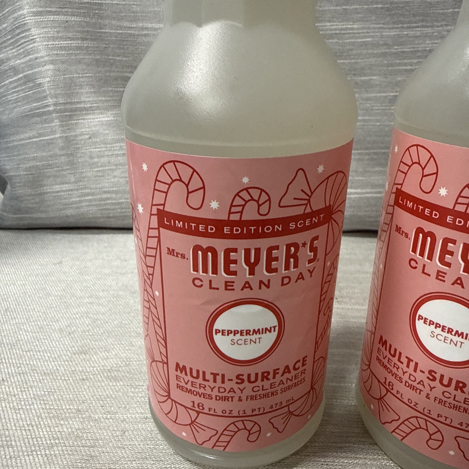 Mrs. Meyer’s Clean Day Multi-Surface Cleaner Spray – Peppermint Limited Edition