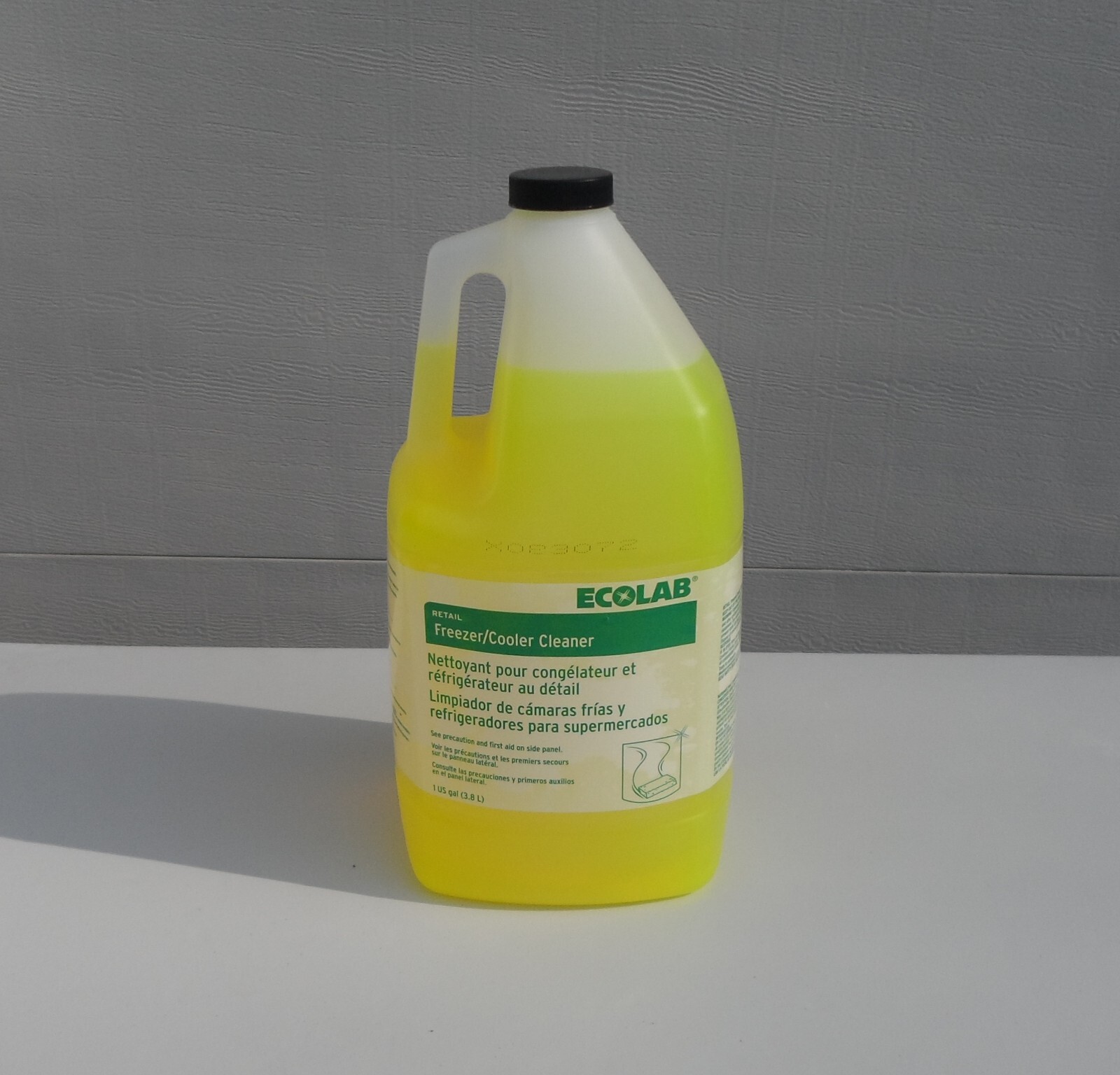 Ecolab Freezer / Cooler Cleaner 1 Gallon *NEW*