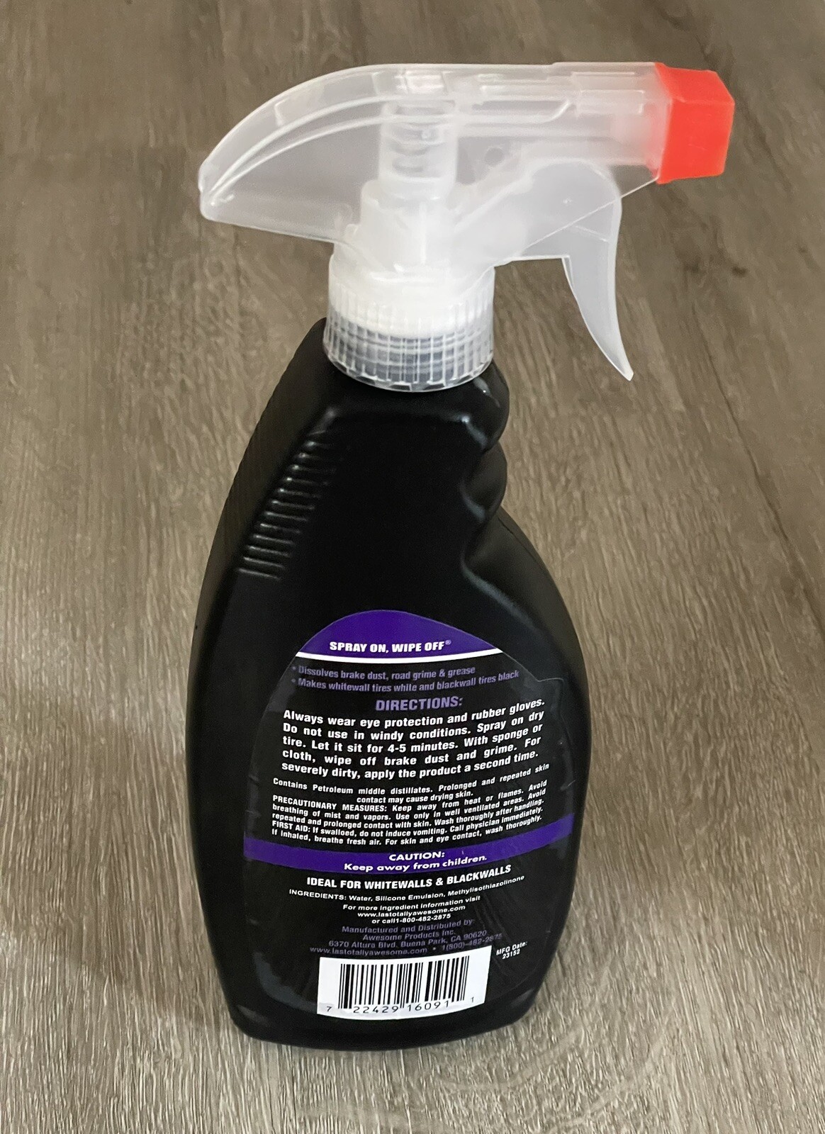 Tire Shine & Gloss LA’s TOTALLY AWESOME Spray on, Wipe off  -for cars