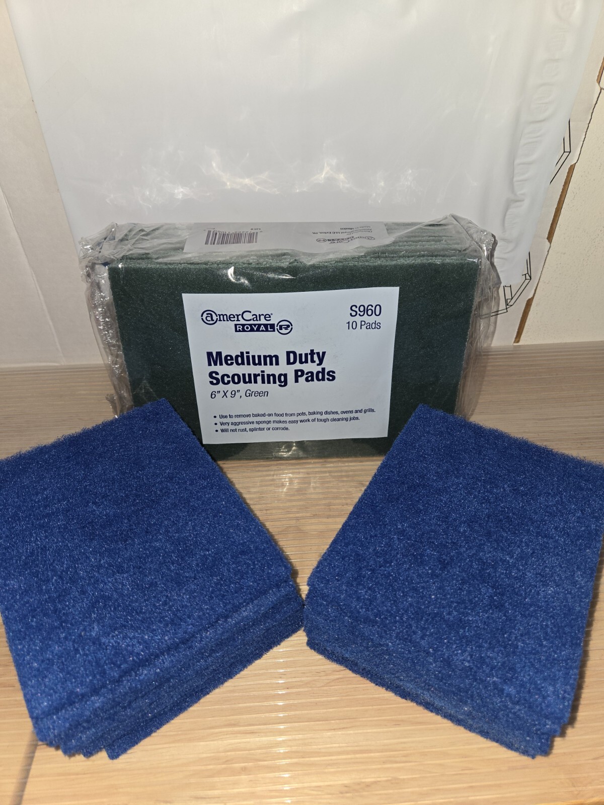 Medium Duty Scouring Pads 25 Total Mixed Sizes 6″×9″ & 6″×4″
