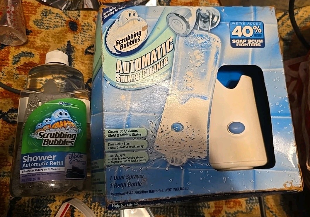 New Scrubbing Bubbles Automatic Shower Cleaner Sealed + Refill