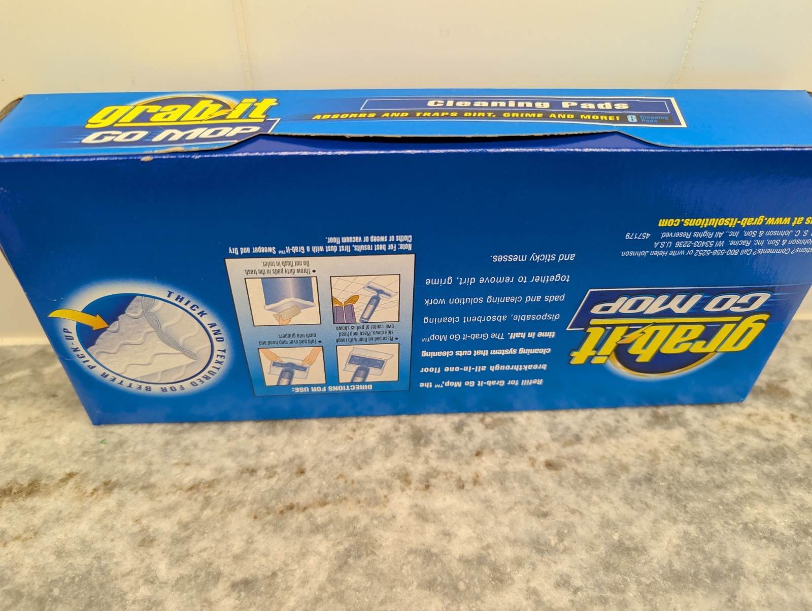 DISCONTINUED Johnson Grab It Go Mop Cleaning Pads Refill 6 Pads