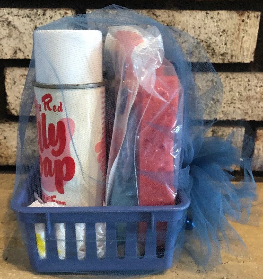 2- SILLY SOAP Spray Cans Red / Blue & 2- SPONGES By FULLER BRUSH Gift Basket