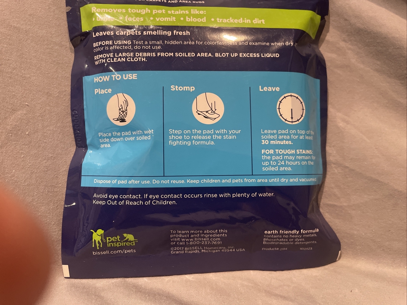 Bissell Stomp ‘N Go Pet Lifting Pad + Oxy for Stain Removal on Carpet & Rugs