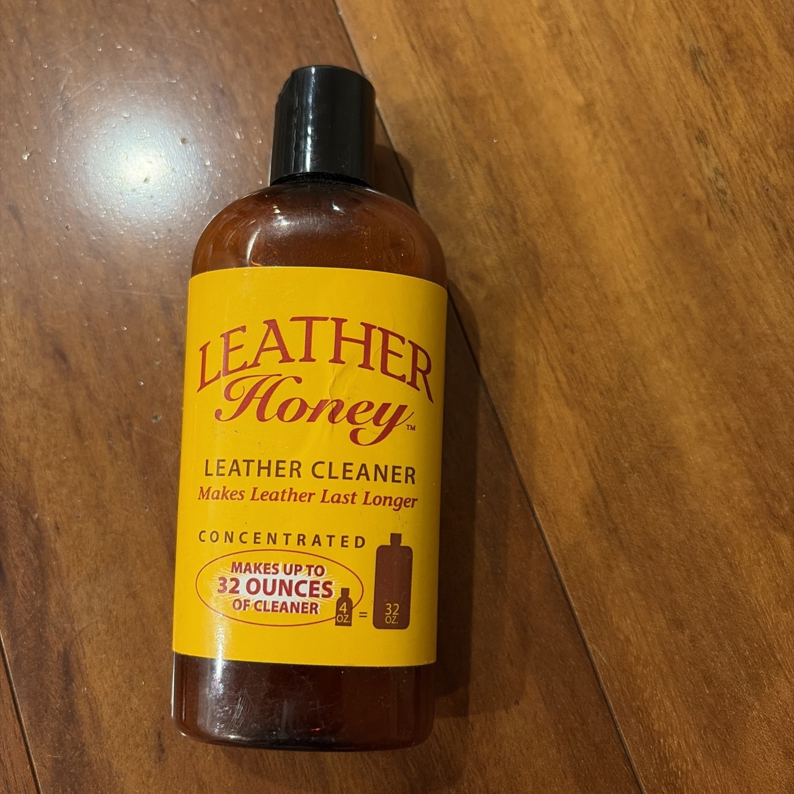 Leather Honey LeatherCleaner Concentrated Formula Makes 32 Oz Of Cleaner
