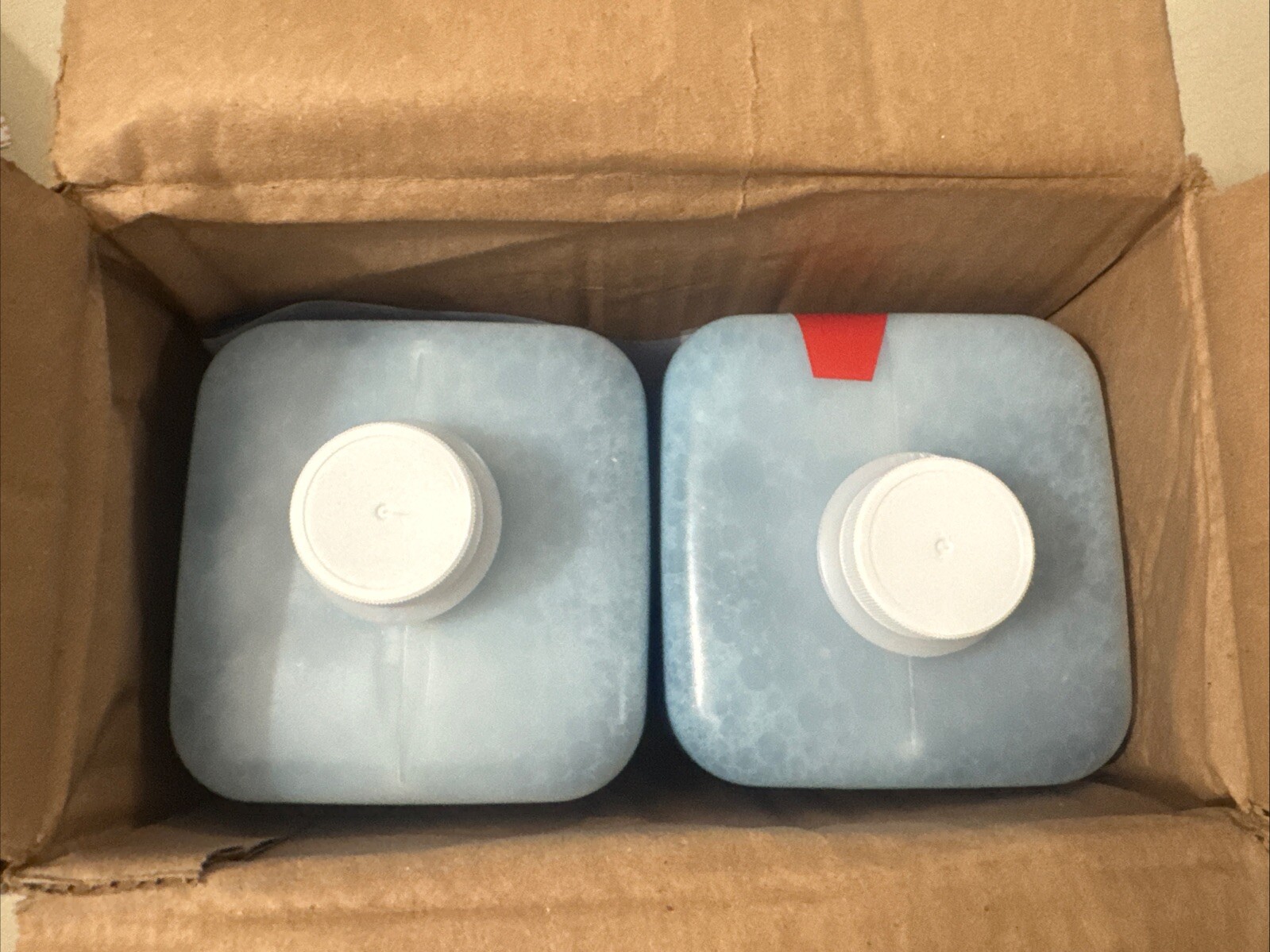 RENO7131-SB Glass & Surface Cleaner 2 X 80 Ounce 2.36 Liters