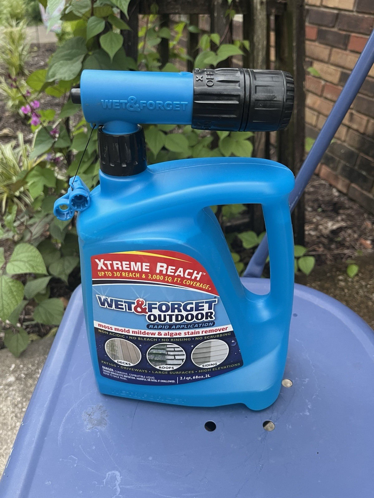 68oz LARGE SIZE Outdoor Cleaner Xtreme Reach Wet and Forget Hose End Refill Mold