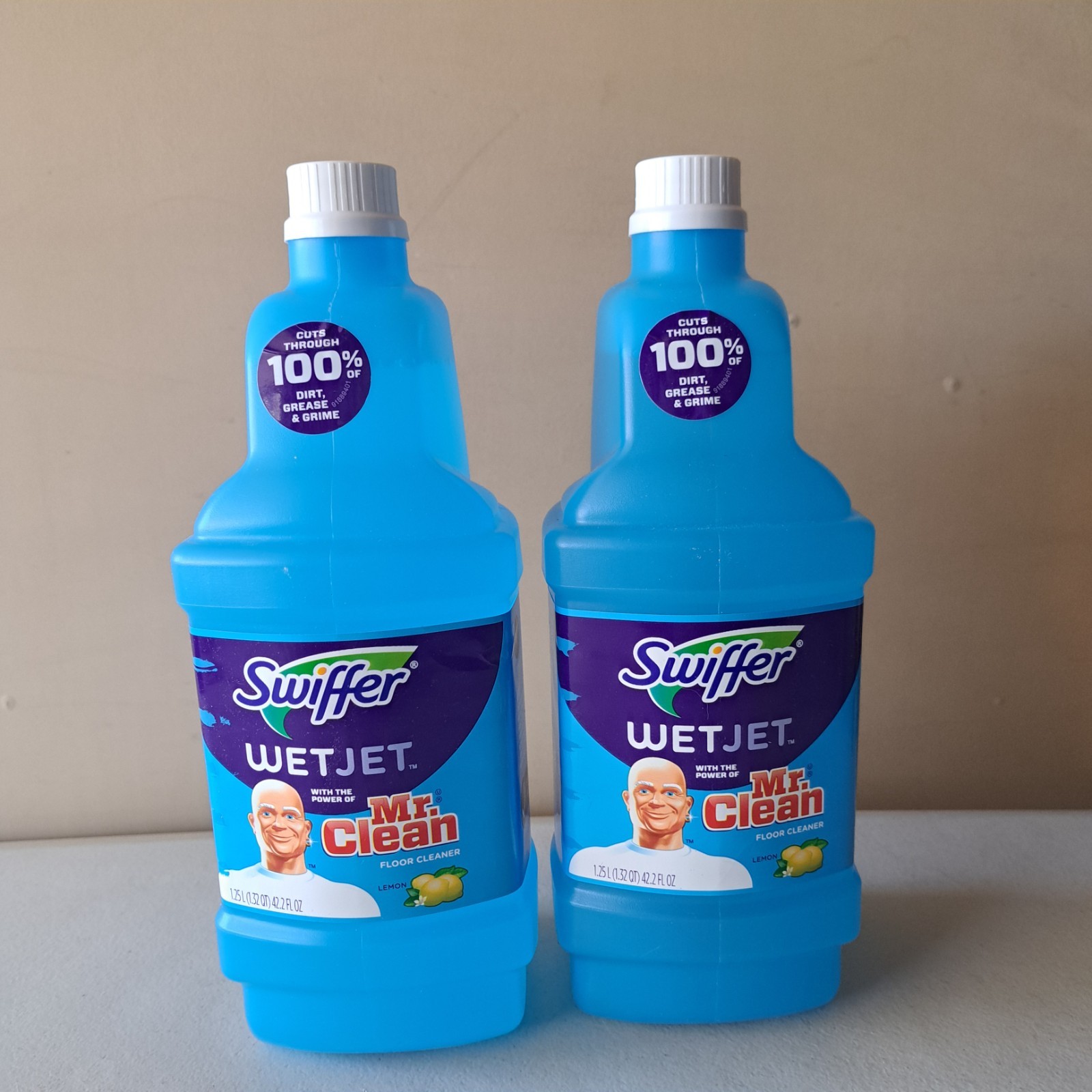 2 Pack Swiffer Wet Jet Floor Cleaner Mr. Clean Lemon Scent 42.2 fl oz New