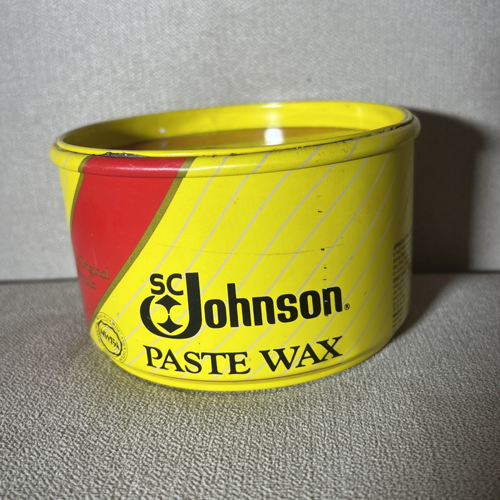SC Johnson Paste Wax Original Formula Container 1 Lb 80-85% Full