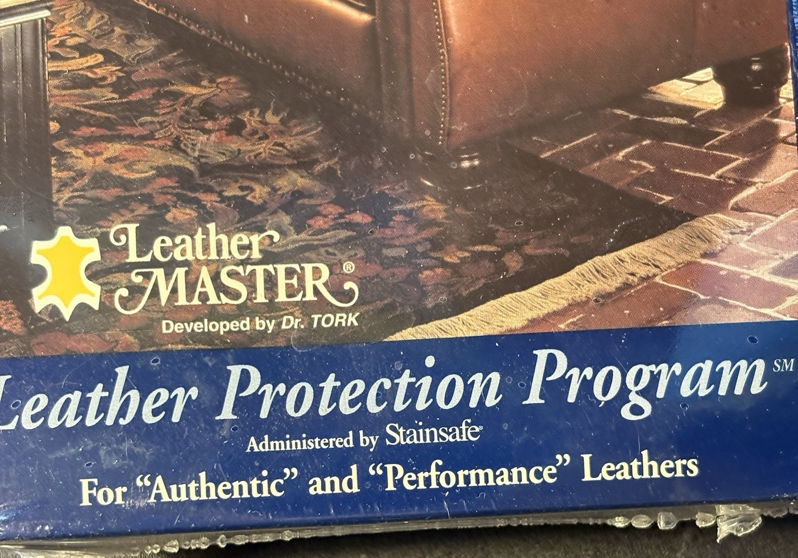 NEW in Sealed Box LA-Z -BOY Stainsafe Leather Master Leather Protection Program