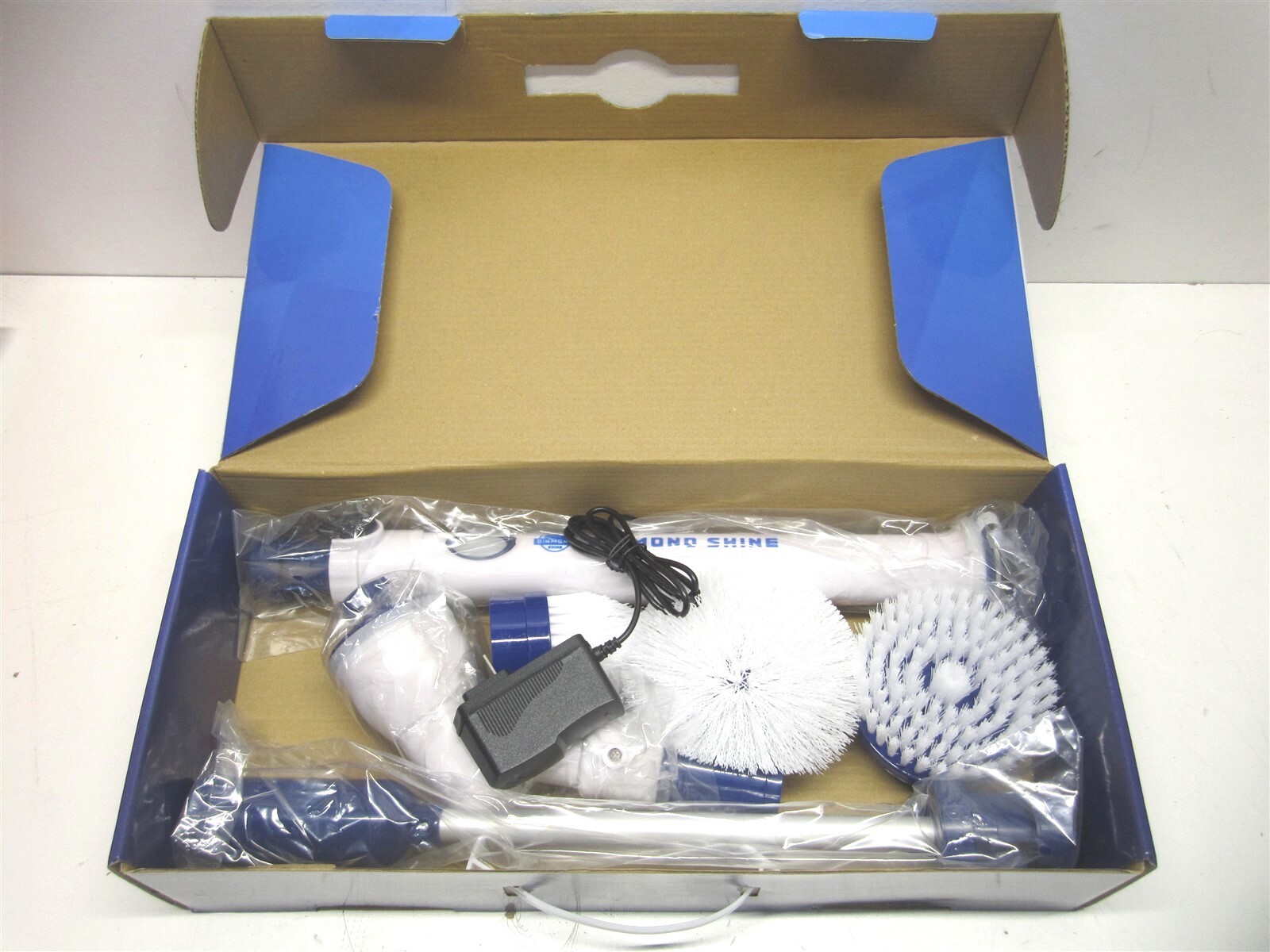 Diamond Shine Turbo Electric Spin Scrubber with 3 Brush Heads