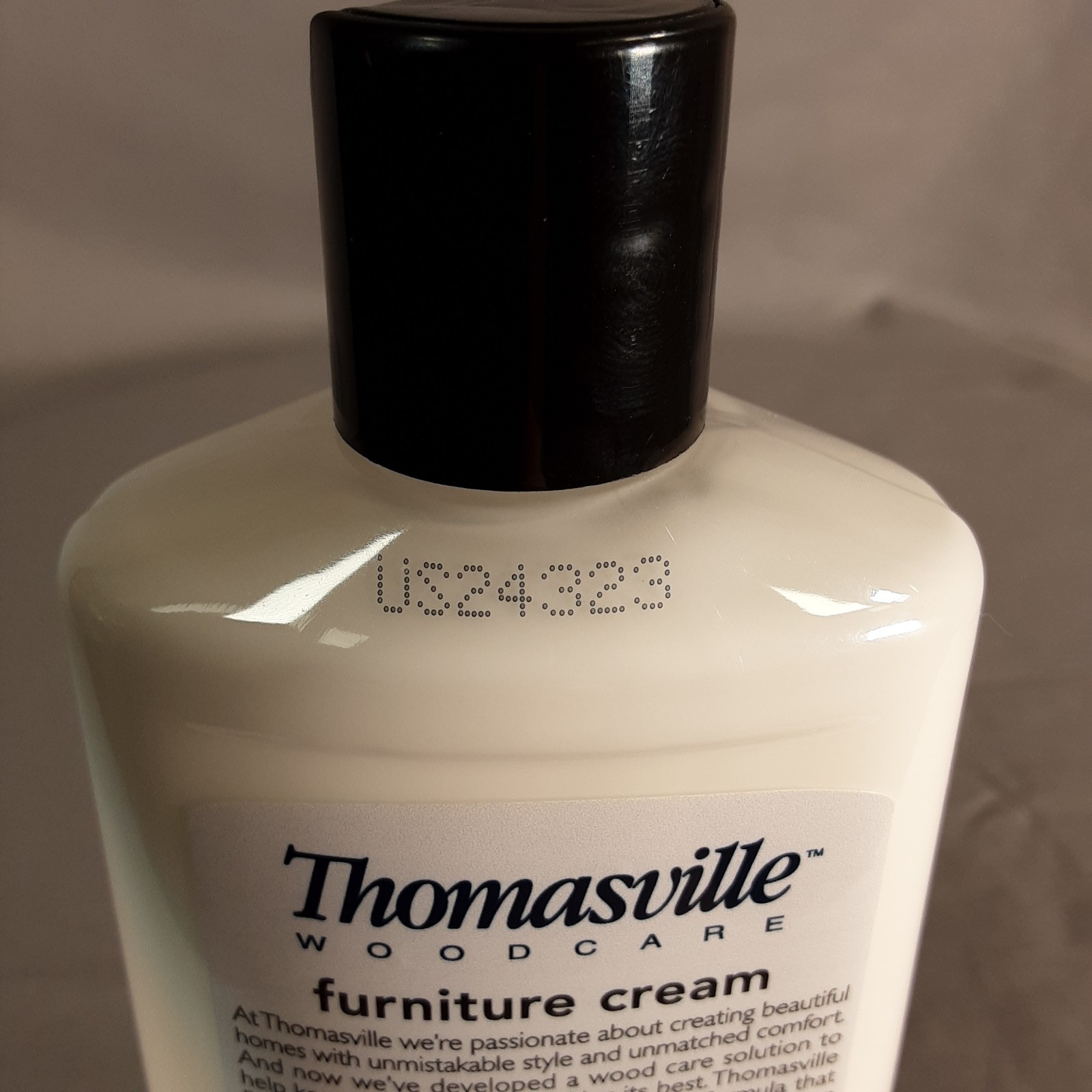 NEW Thomasville Furniture Cream Wood Polish Cleaner 12oz Cleans Protects No Wax
