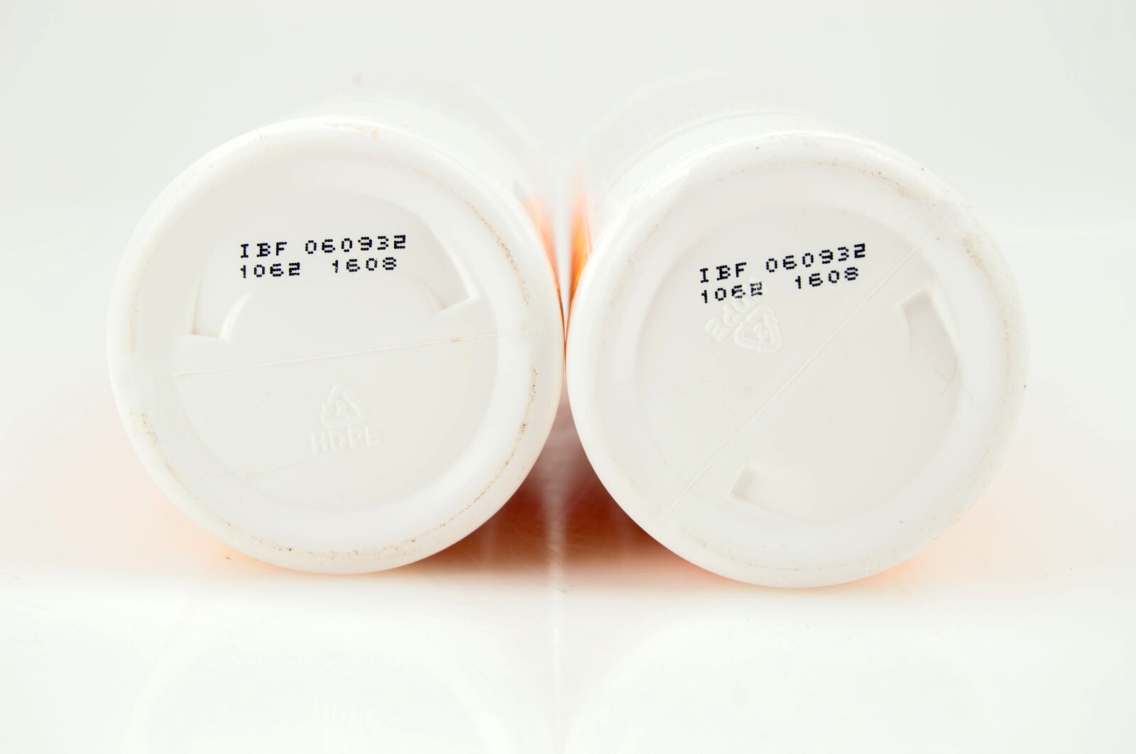 2 Bottles Of Scentsy Dish Soap Mandarin & Mango Nectar Scent 16 fl. oz.