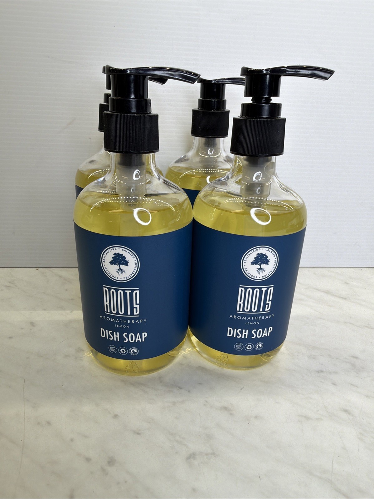 TWO Roots Aromatherapy Lemon Dish Soap 10 Oz 300mL 285876 For Emporium Hotels