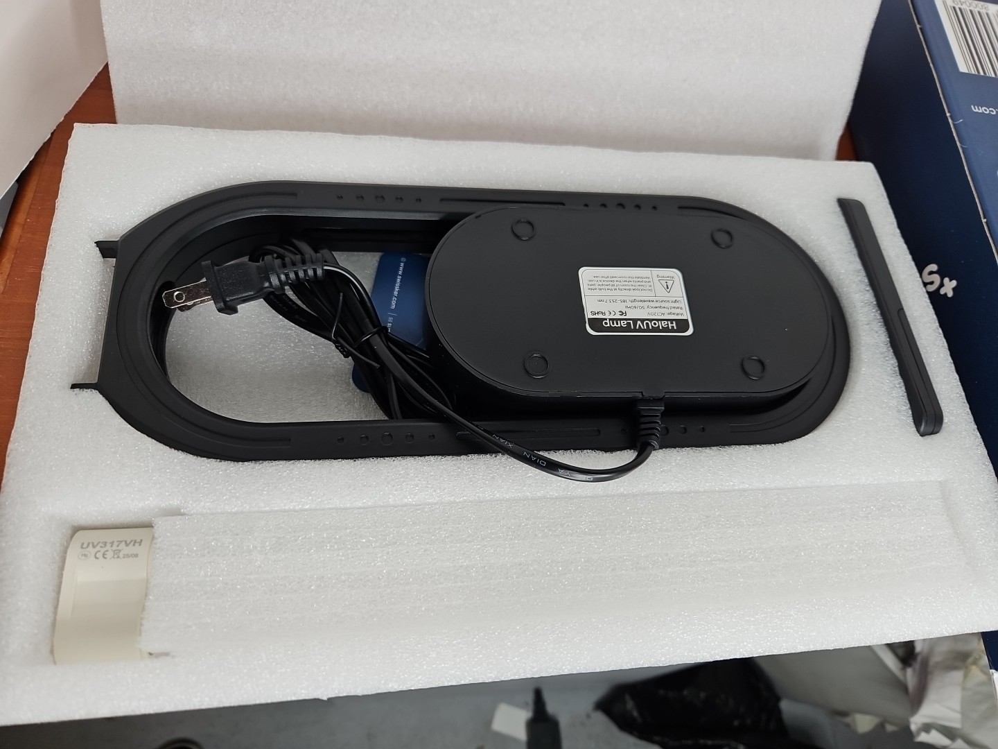 HaloUV Swissker by Swissklip HaloClean UV Original, Home Disinfection Device New