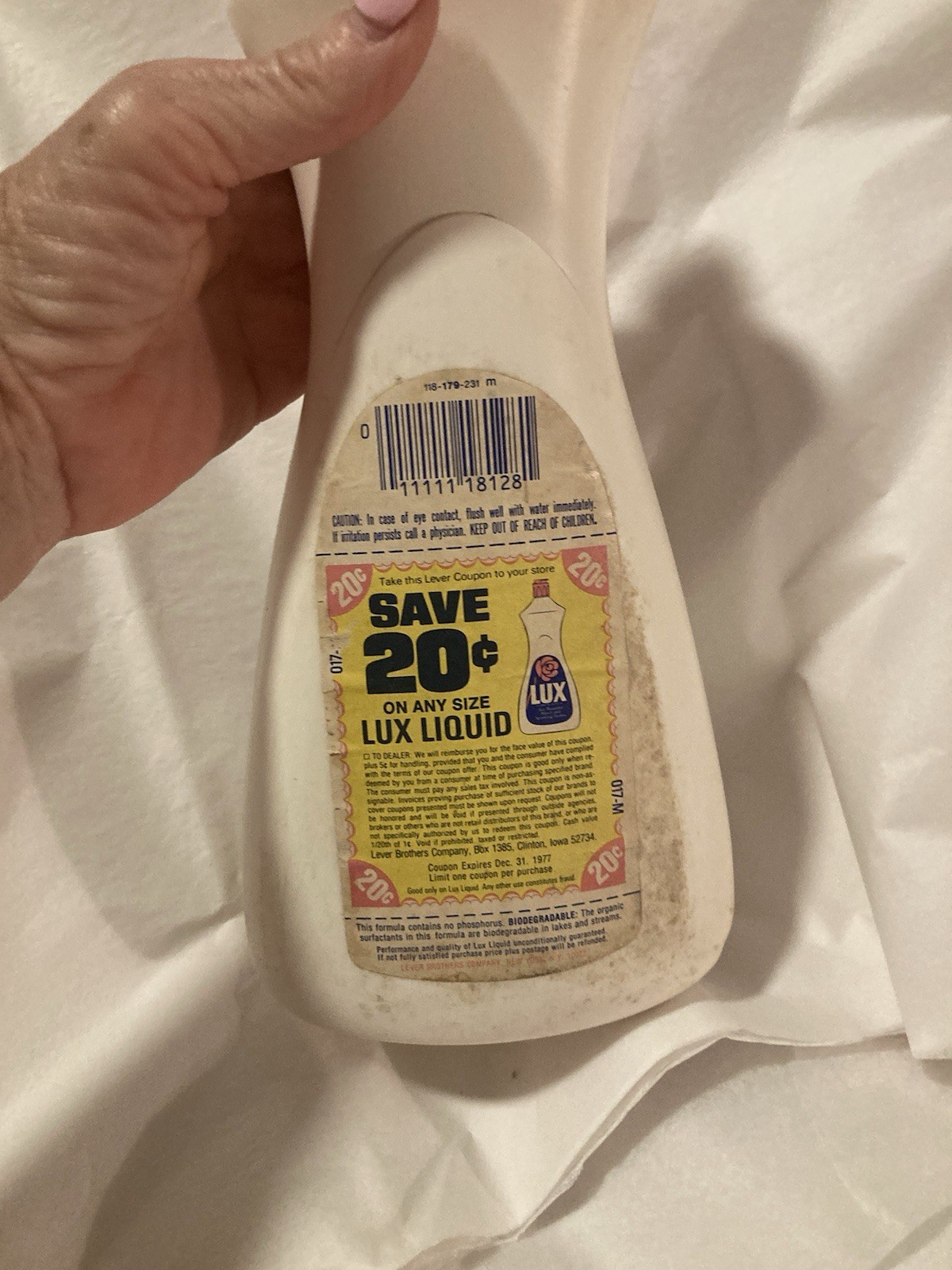 Vtg LUXUnused 1980’s Lever LUX Dishwashing Liquid Dish Detergent 32 Ounces Prop!