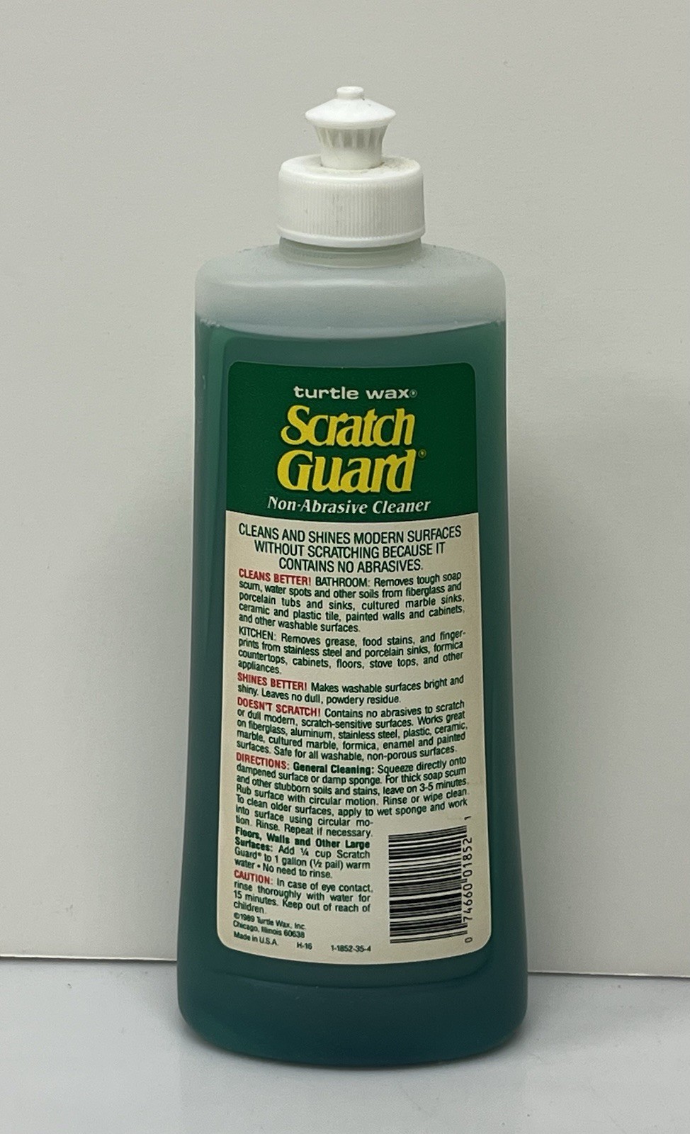 VINTAGE 1989 Turtle Wax Scratch Guard Non-Abrasive Cleaner 16oz Bottle NOS Prop
