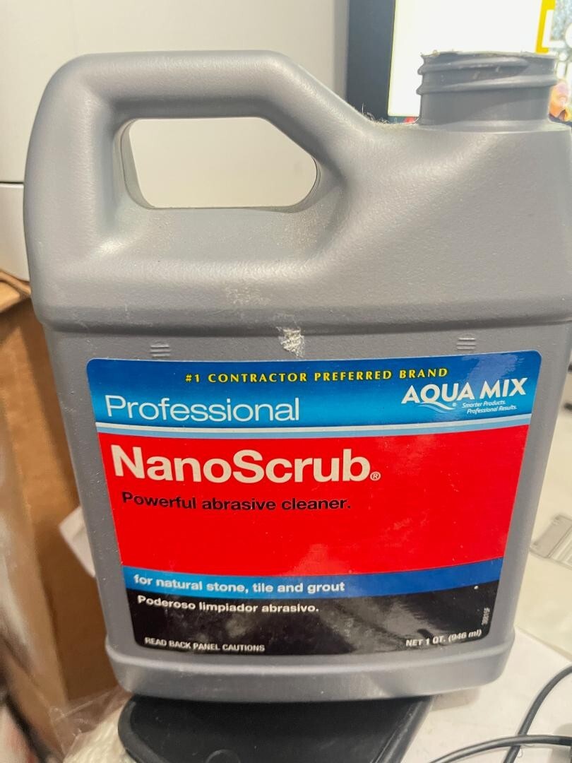 USED Aqua Mix NanoScrub Powerful Abrasive Cleaner Quart 1 QT(A3)