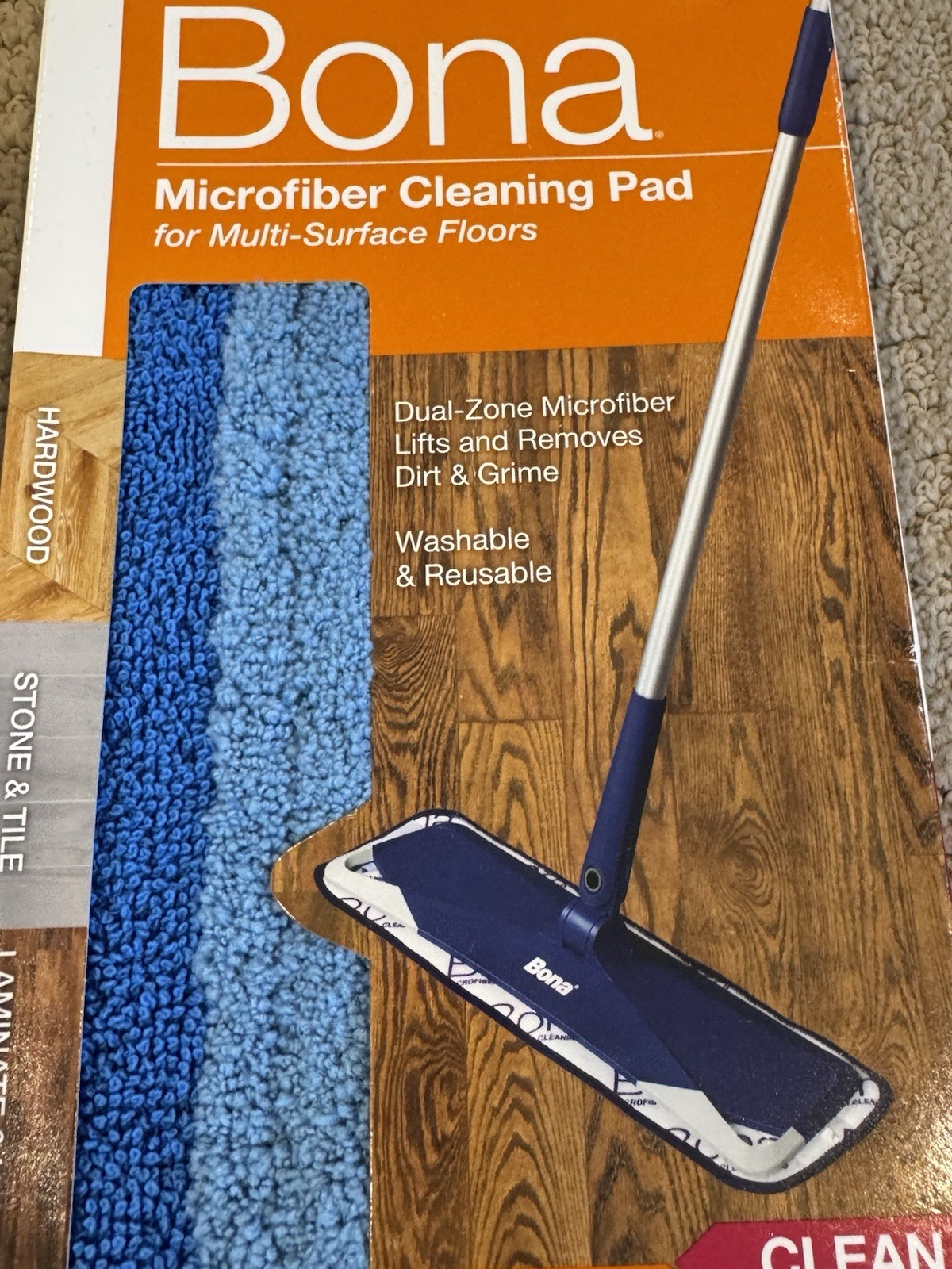 Bona WP500359001 Hardwood Floor Polish & Microfiber Cleaning Pad