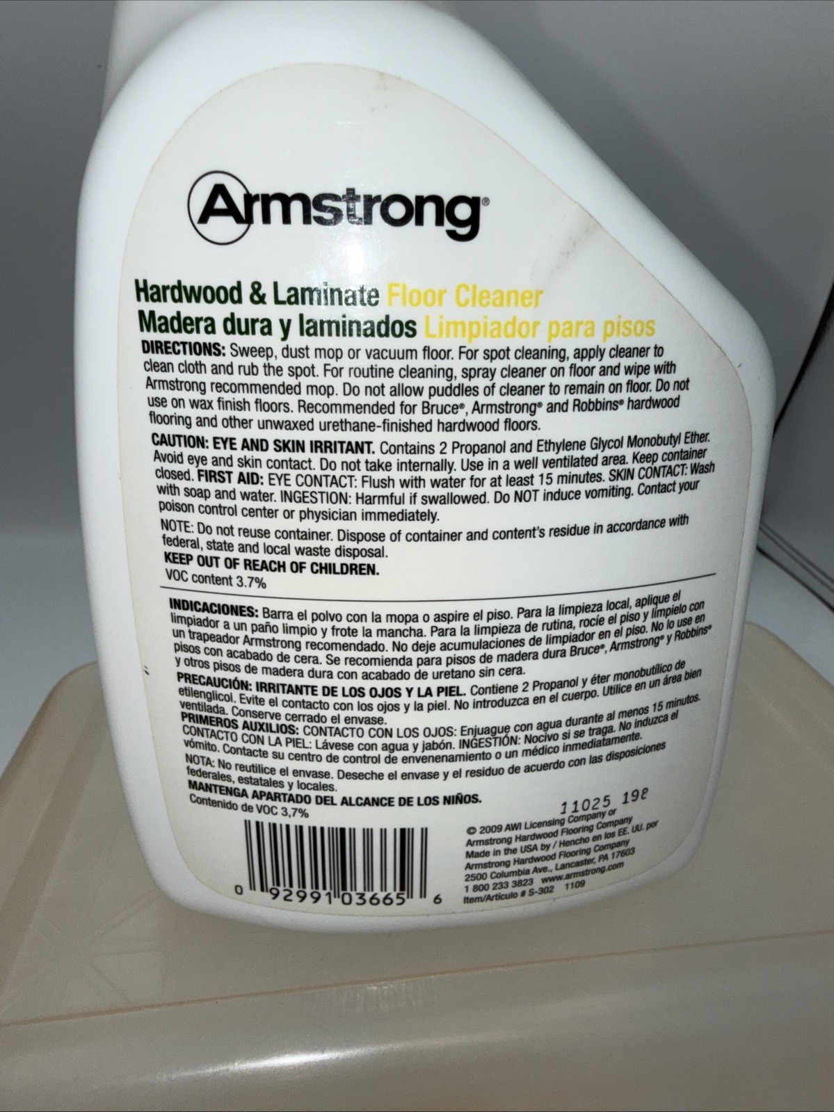 Armstrong Hardwood and Laminate Floor Cleaner 32 Fl Oz Spray 90% Full READ