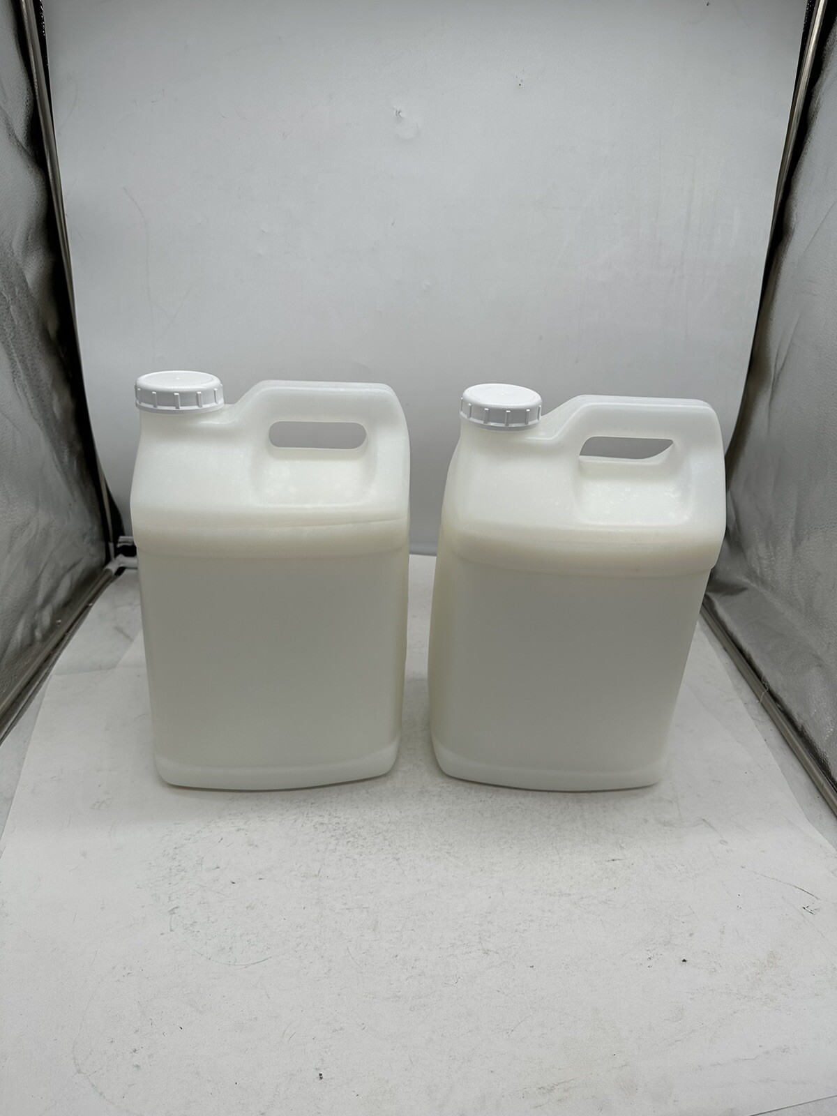 Scotchgard 3M Resilient Floor Protectant 2.5 gal 85880 – 2 pack
