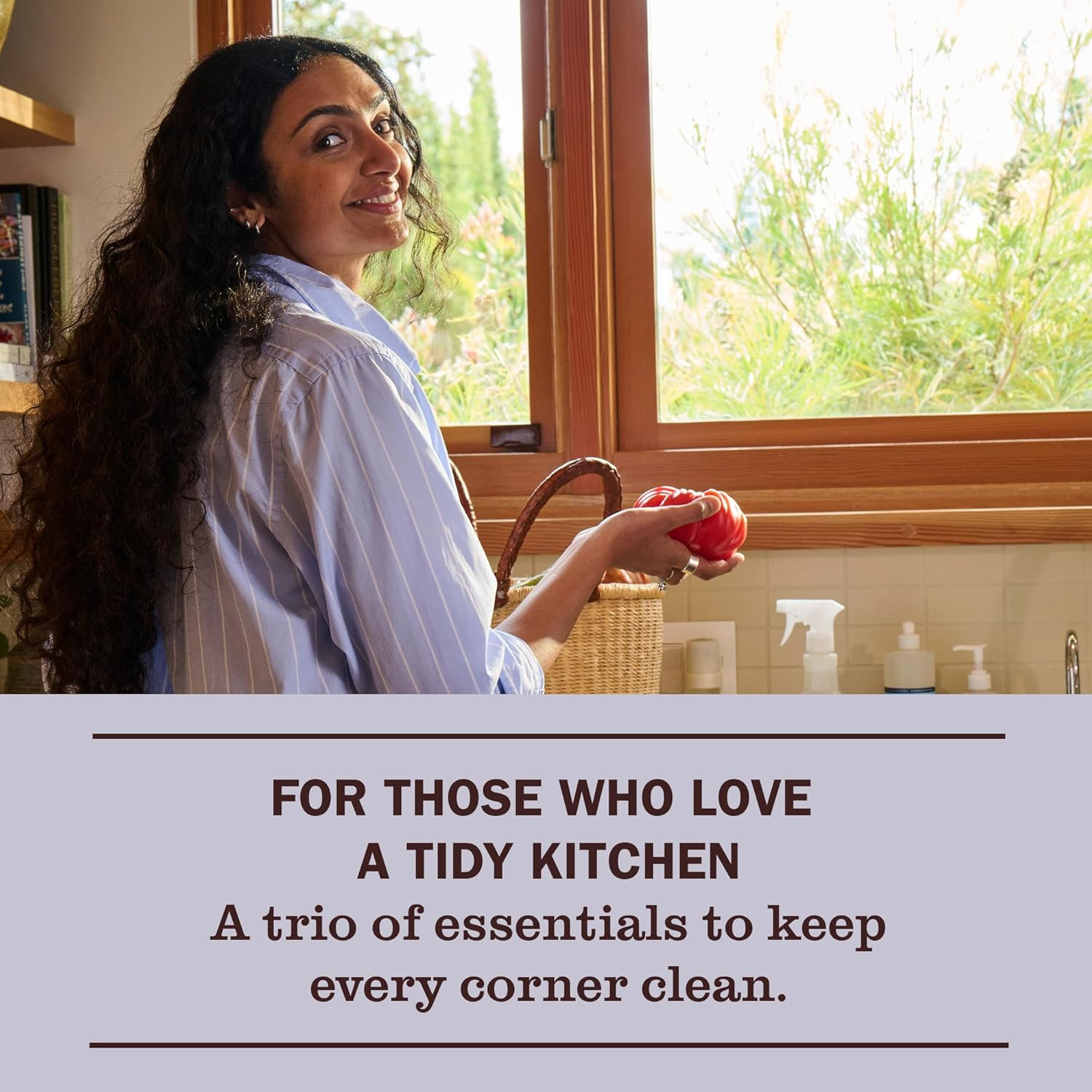 Mrs. MEYER’S CLEAN DAY Kitchen Basics Set, Daisy Scent Cleaning Supplies Include